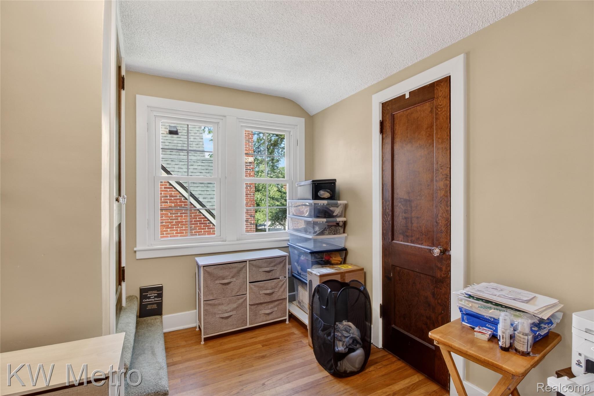 1823 W Houstonia Avenue Property Photo 12