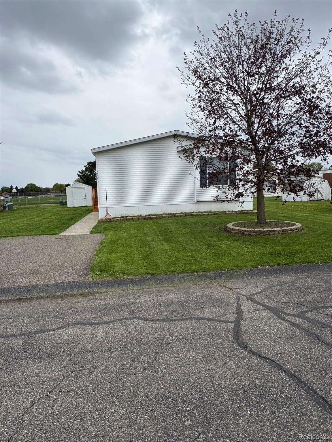 3621 Hawthorne Street Property Photo 2