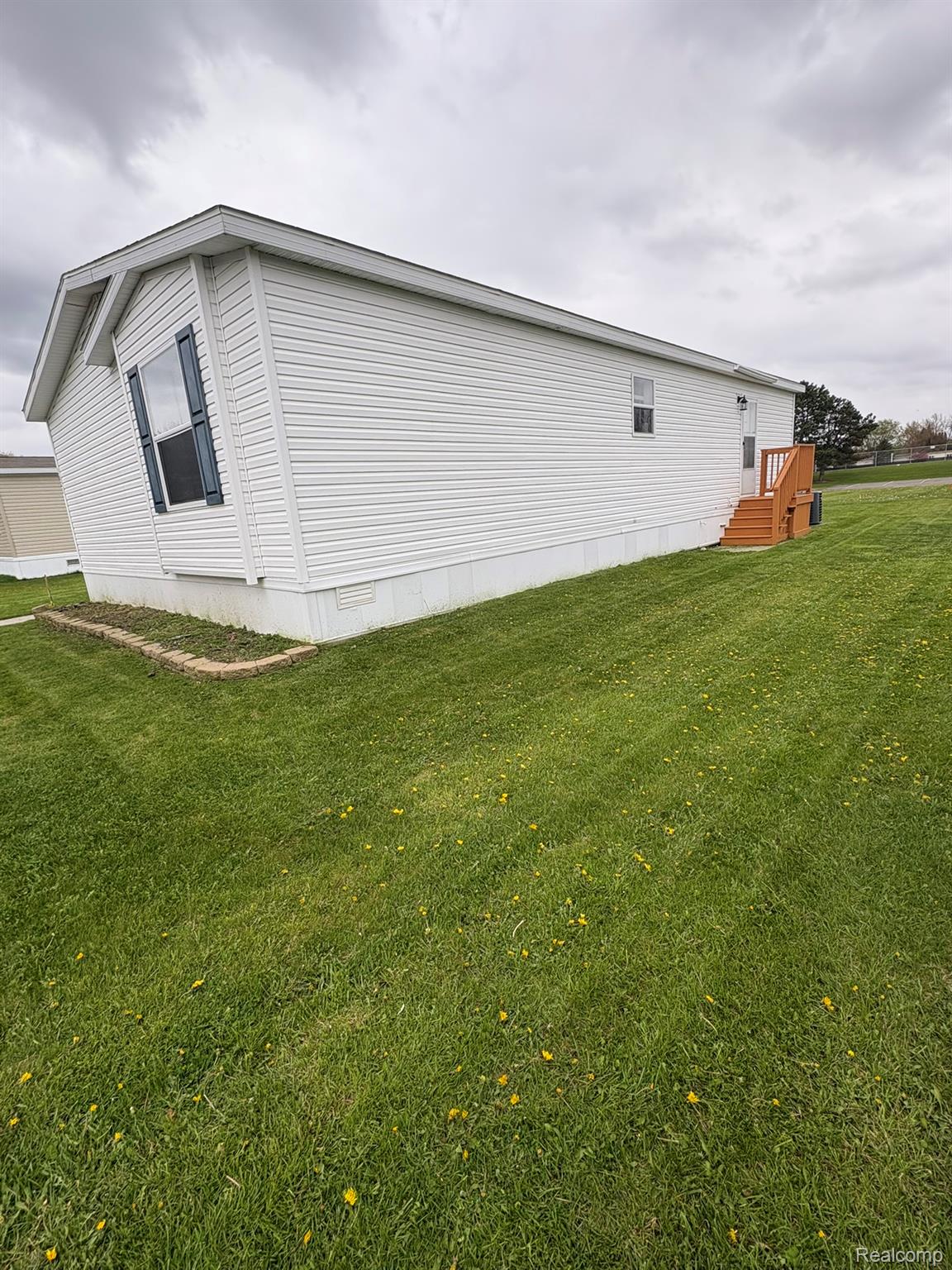 3621 Hawthorne Street Property Photo 4