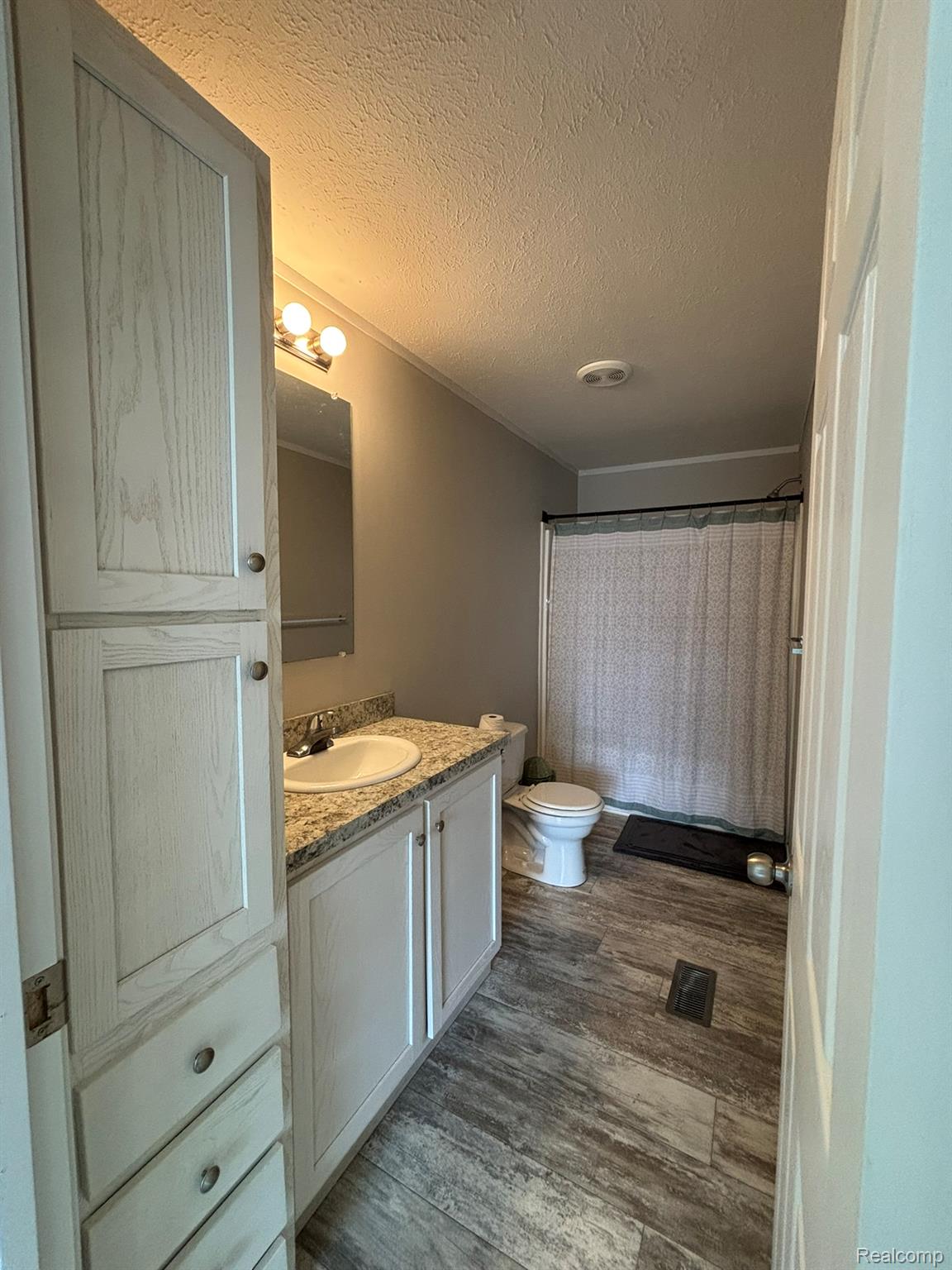 3621 Hawthorne Street Property Photo 16
