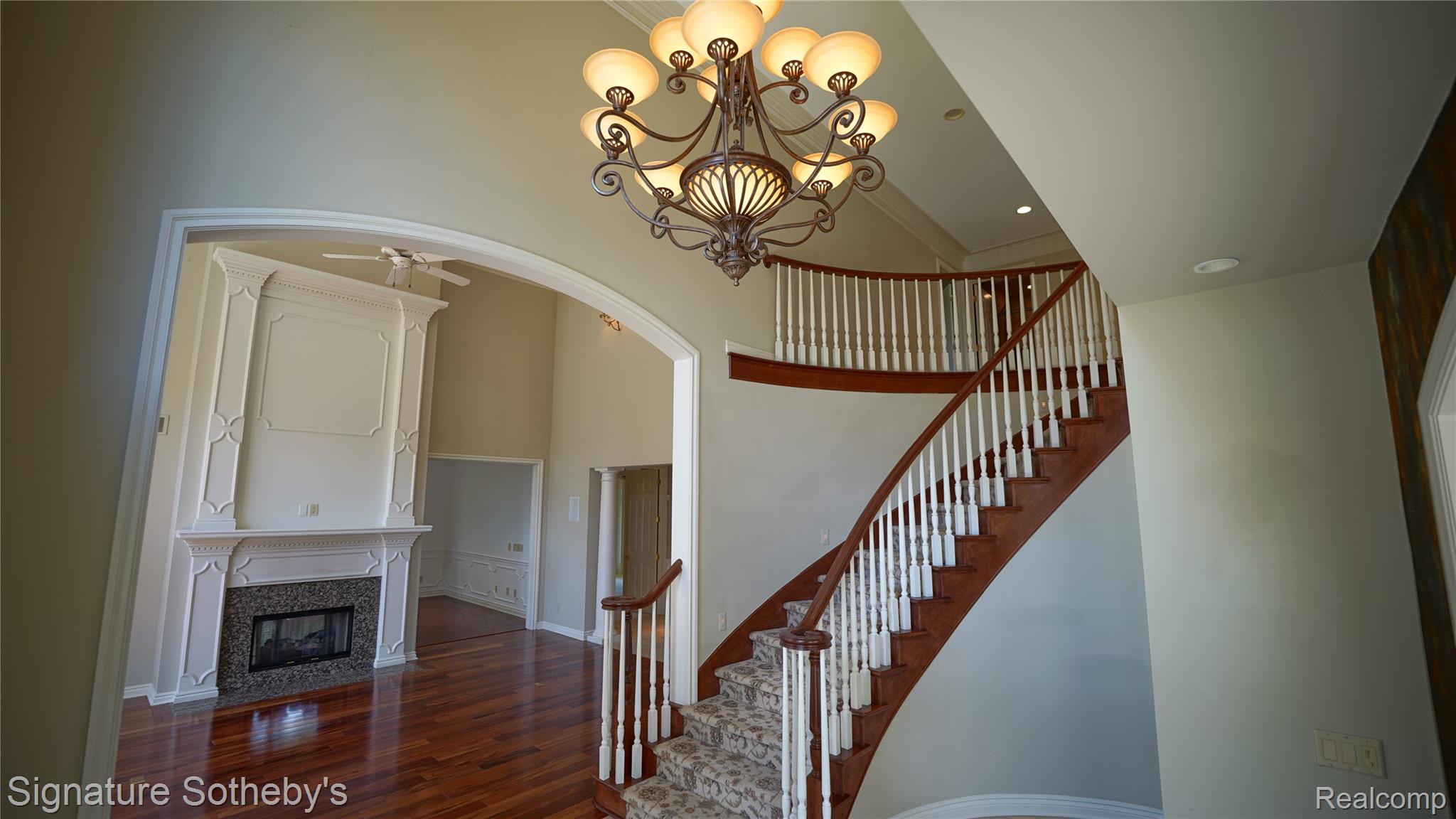 6608 Enclave Drive Property Photo 5