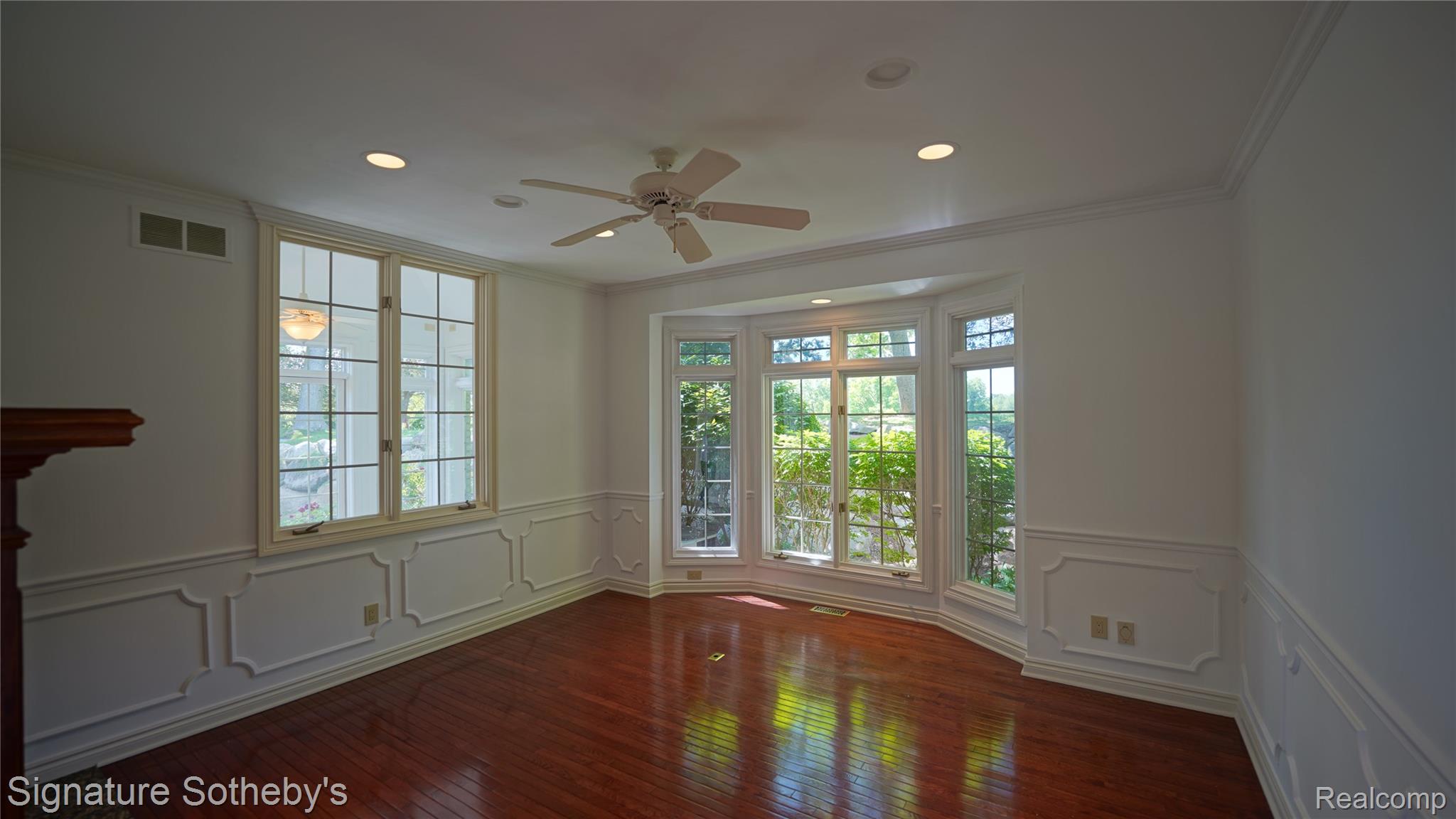 6608 Enclave Drive Property Photo 11