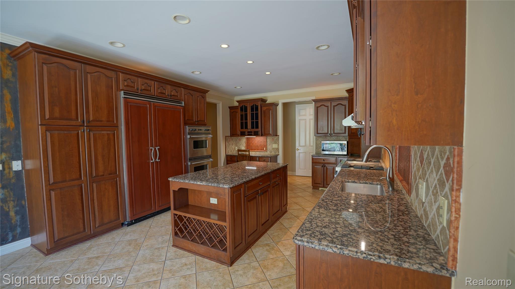 6608 Enclave Drive Property Photo 20
