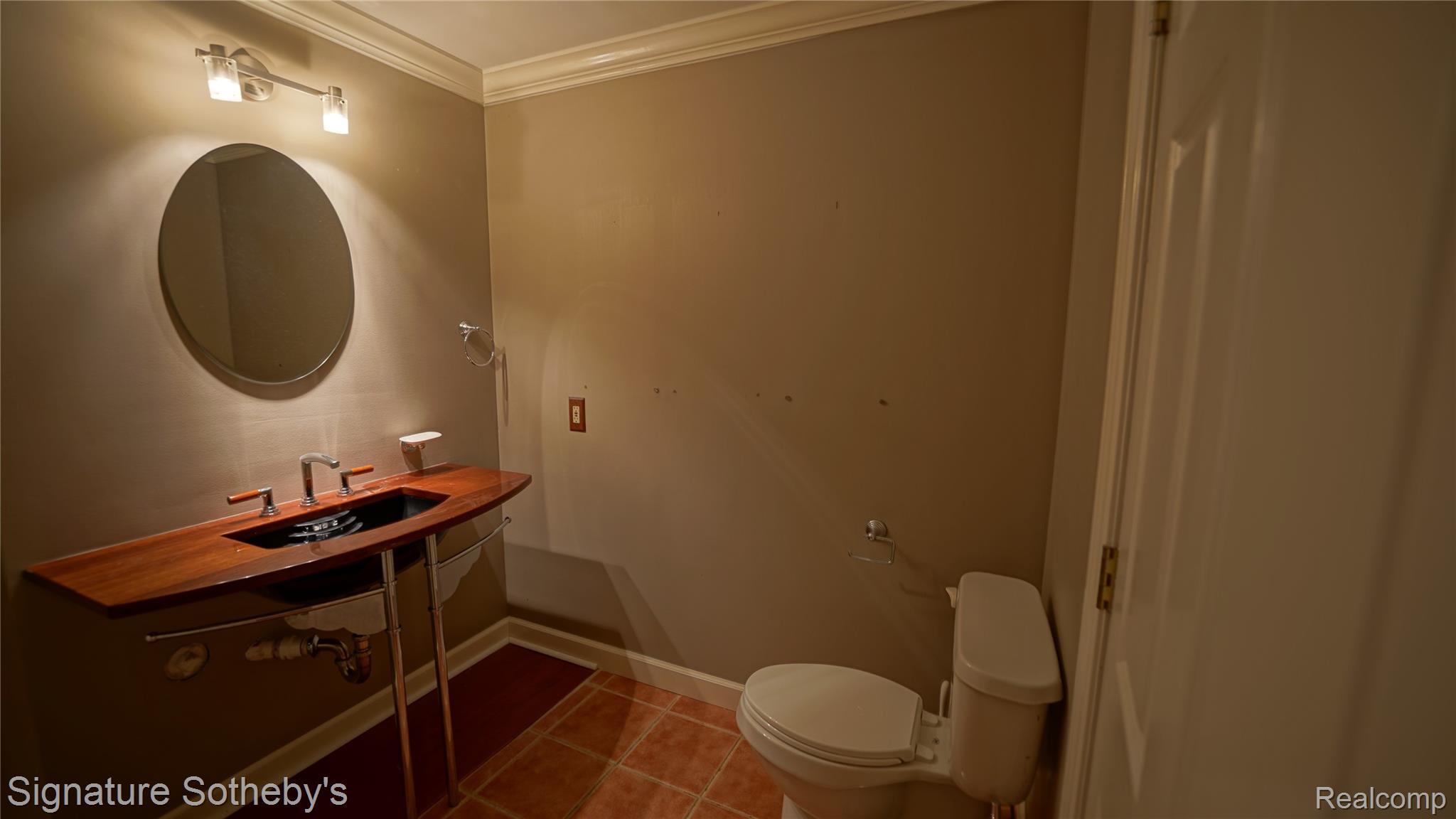 6608 Enclave Drive Property Photo 35