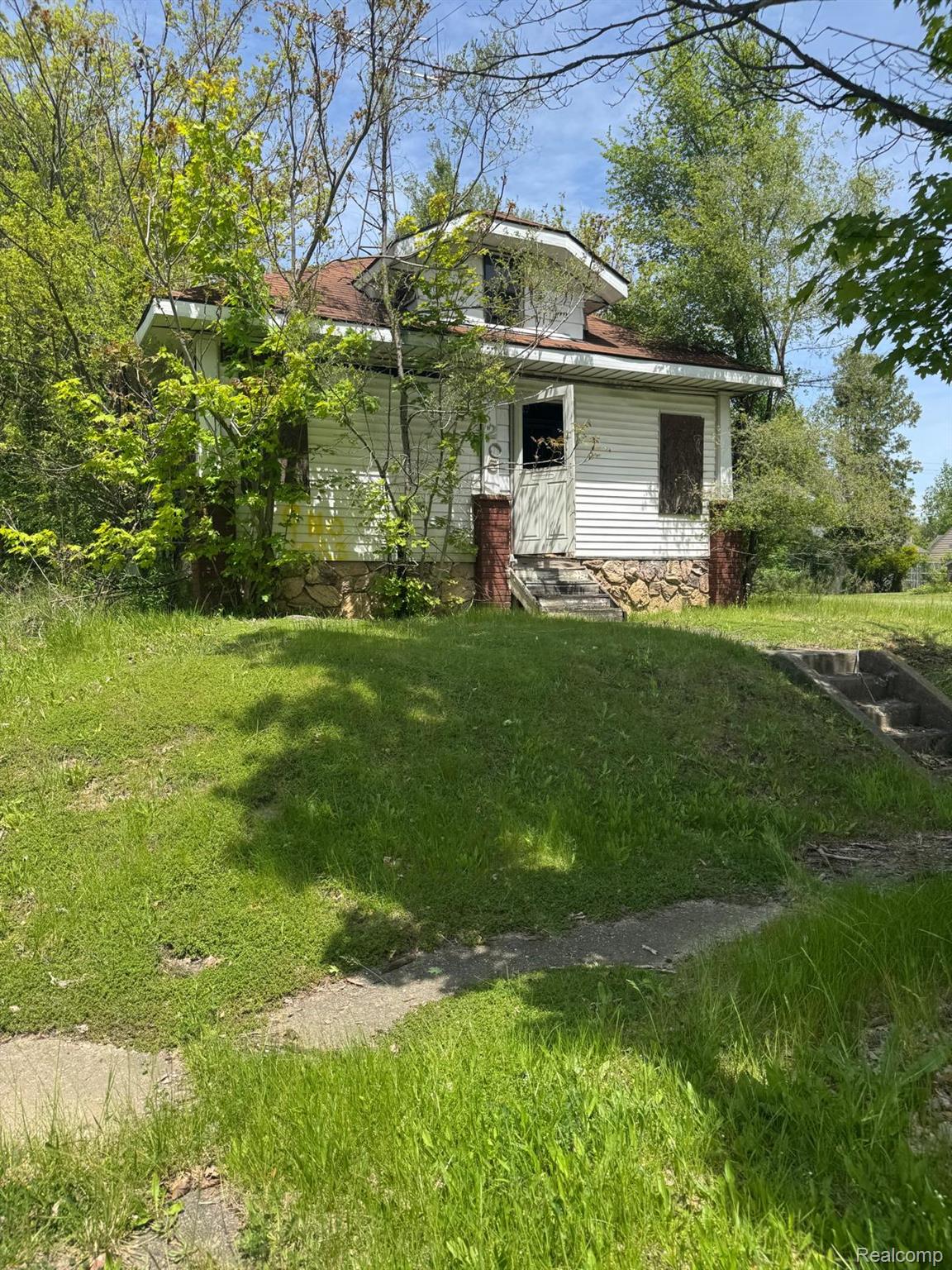 205 E Baltimore Boulevard Property Photo 1