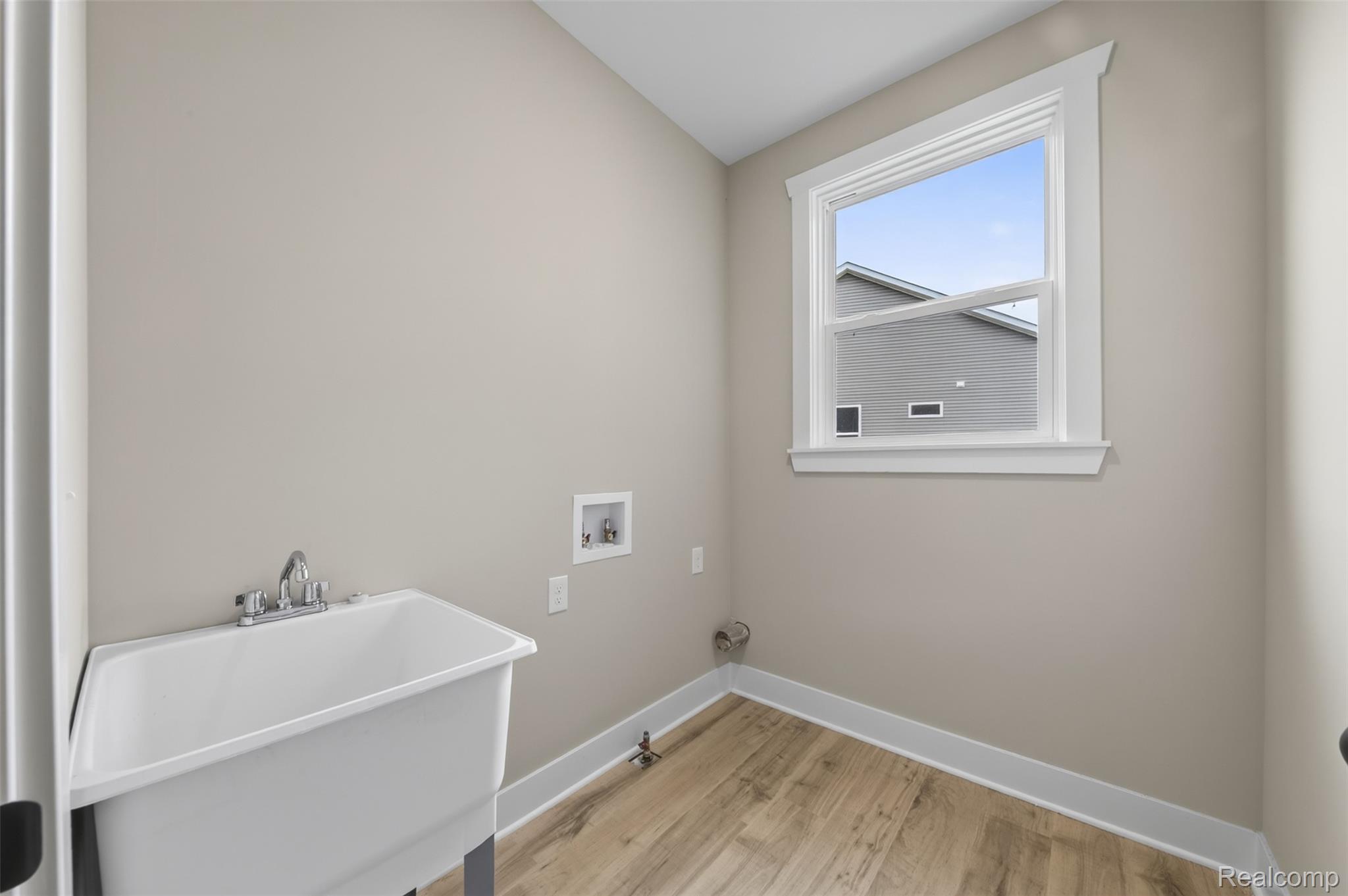 659 Round Rock Dr Property Photo 15