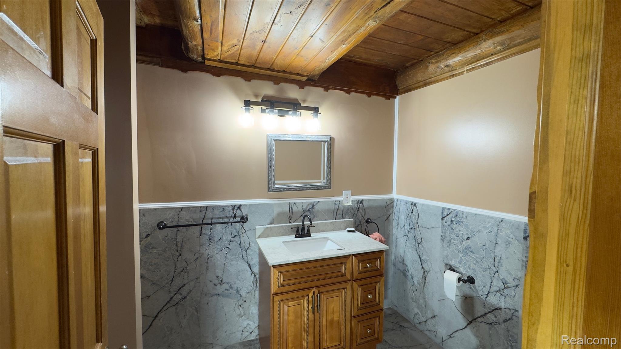 2608 E Sutton Road Property Photo 19