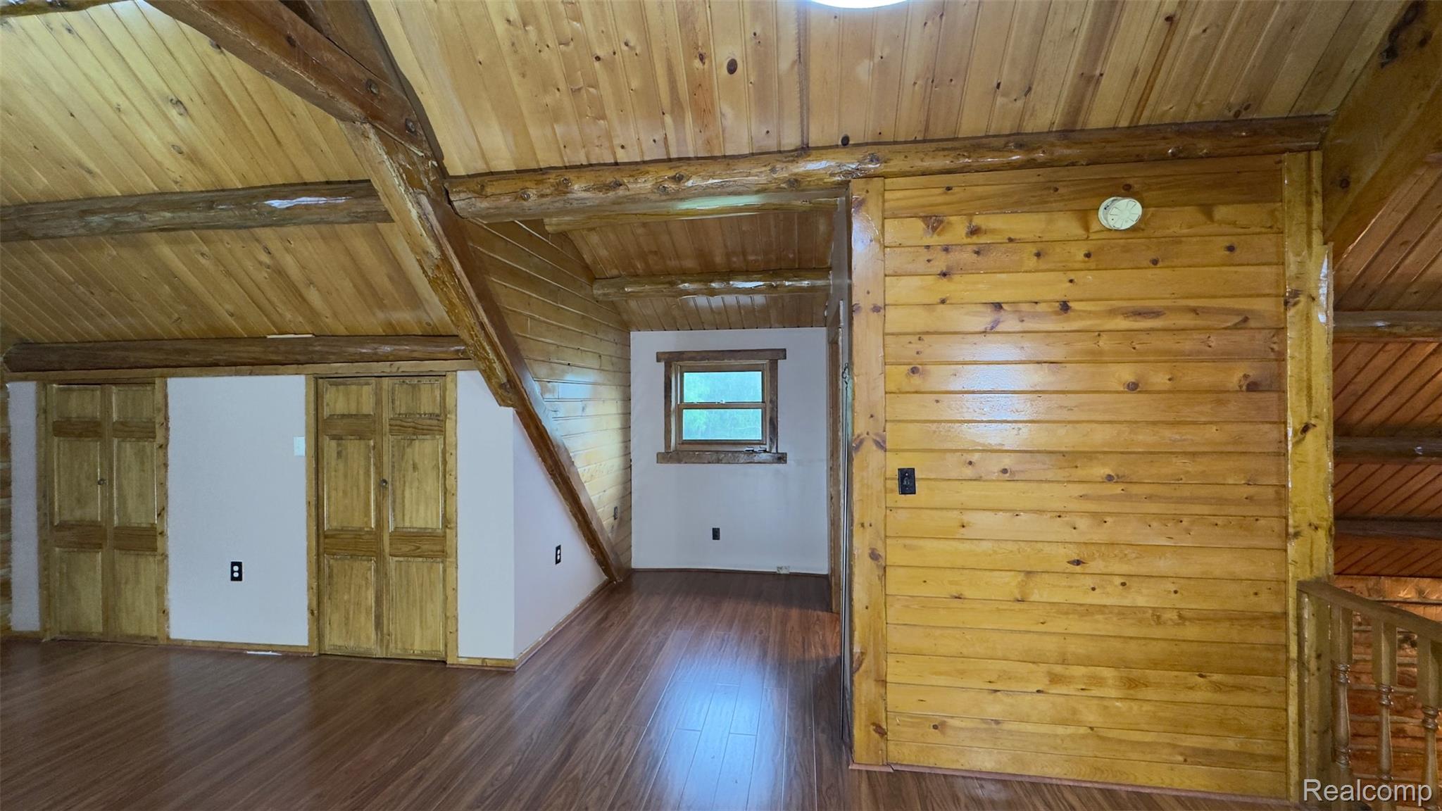 2608 E Sutton Road Property Photo 27