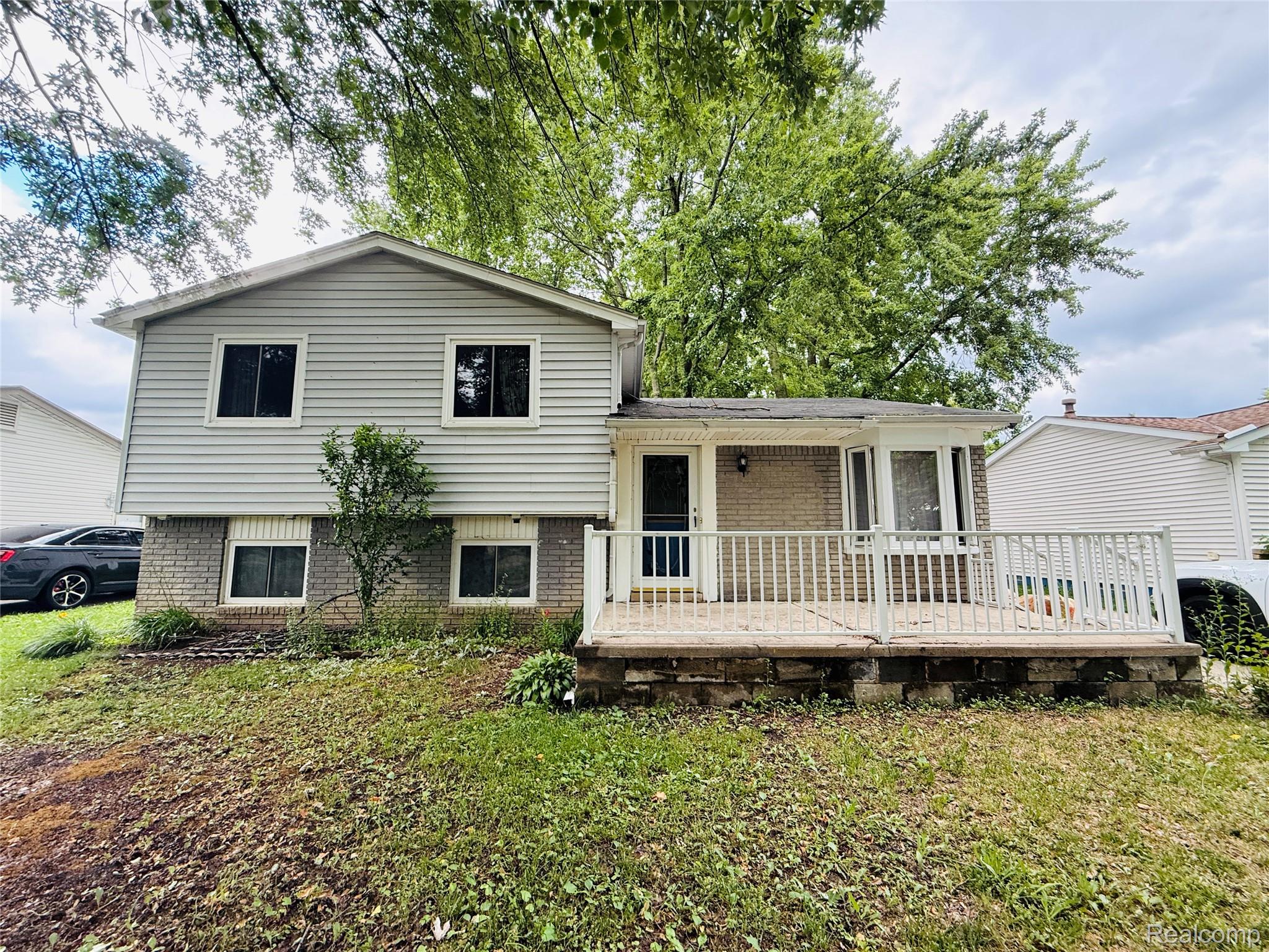 1501 Barchester Street Property Photo 1
