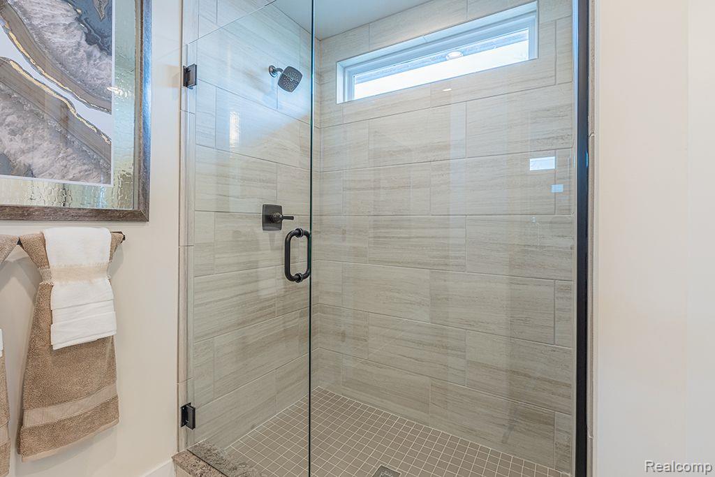 17280 Sarah Drive Property Photo 45