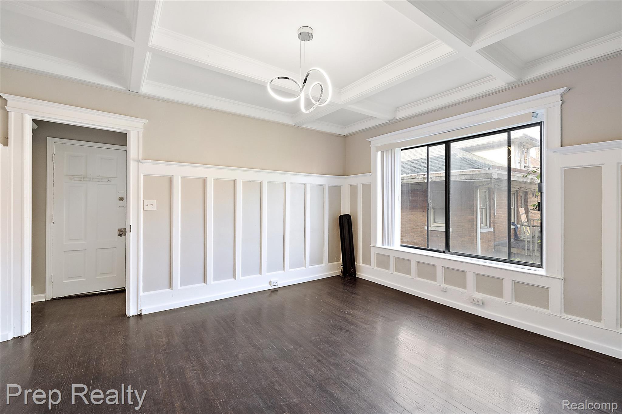 68 E E. Willis Street 4 Property Photo 5