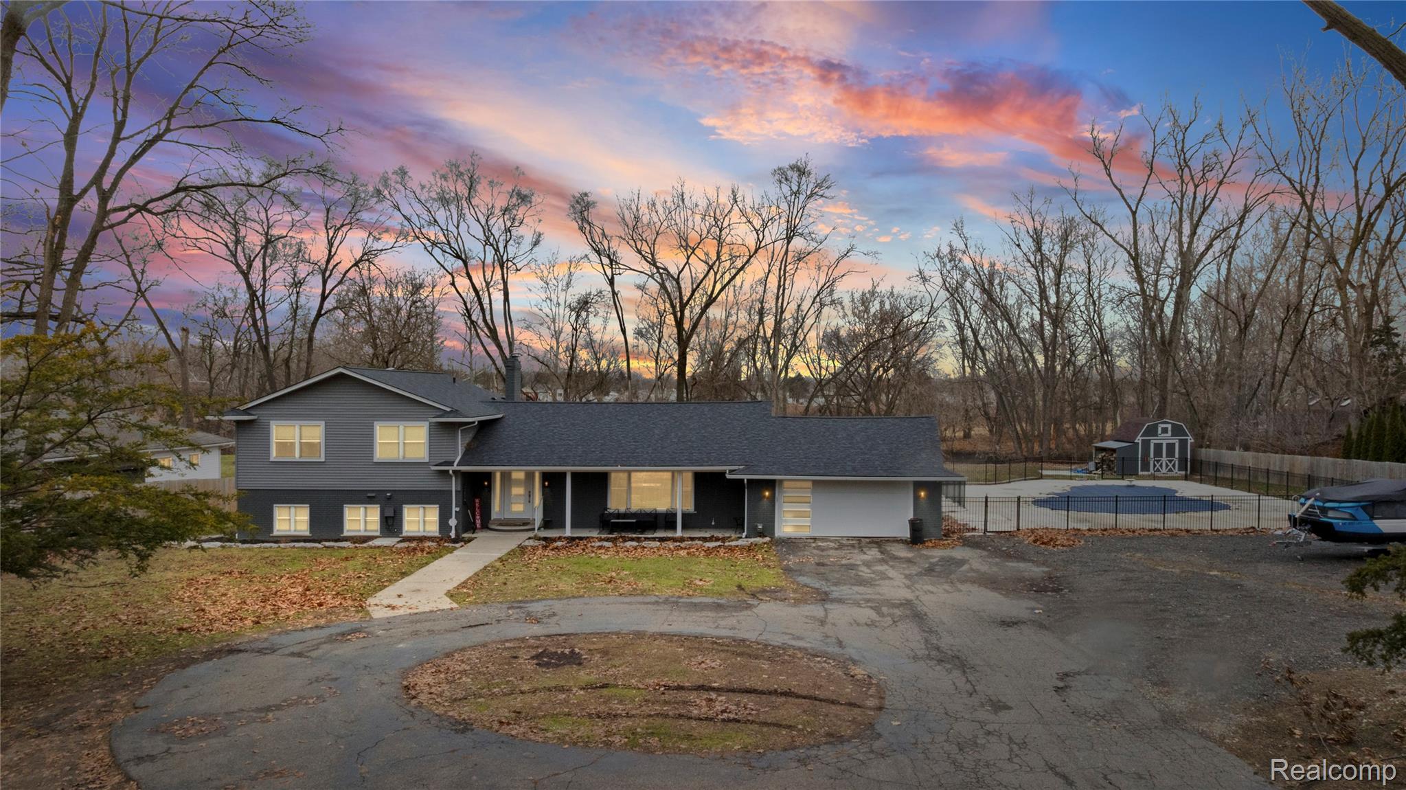 15879 Millar Road Property Photo 1