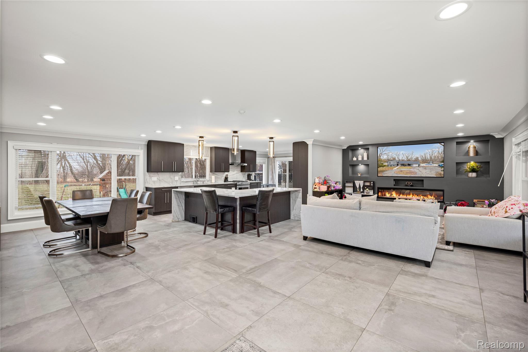 15879 Millar Road Property Photo 14
