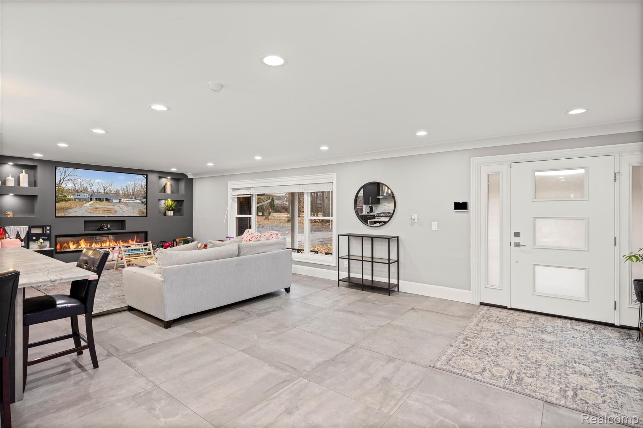 15879 Millar Road Property Photo 16