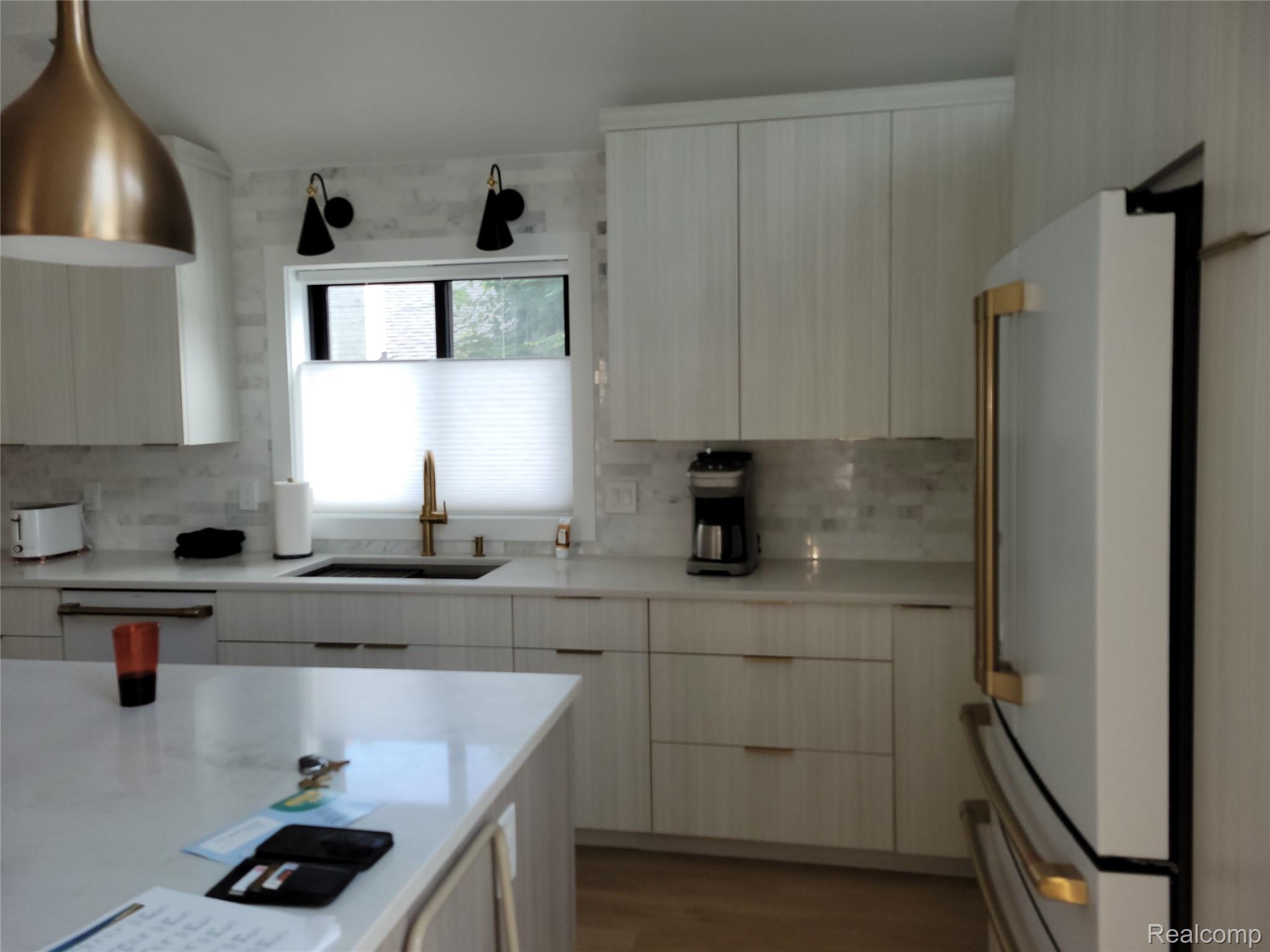 26514 Barrington Street Property Photo 32