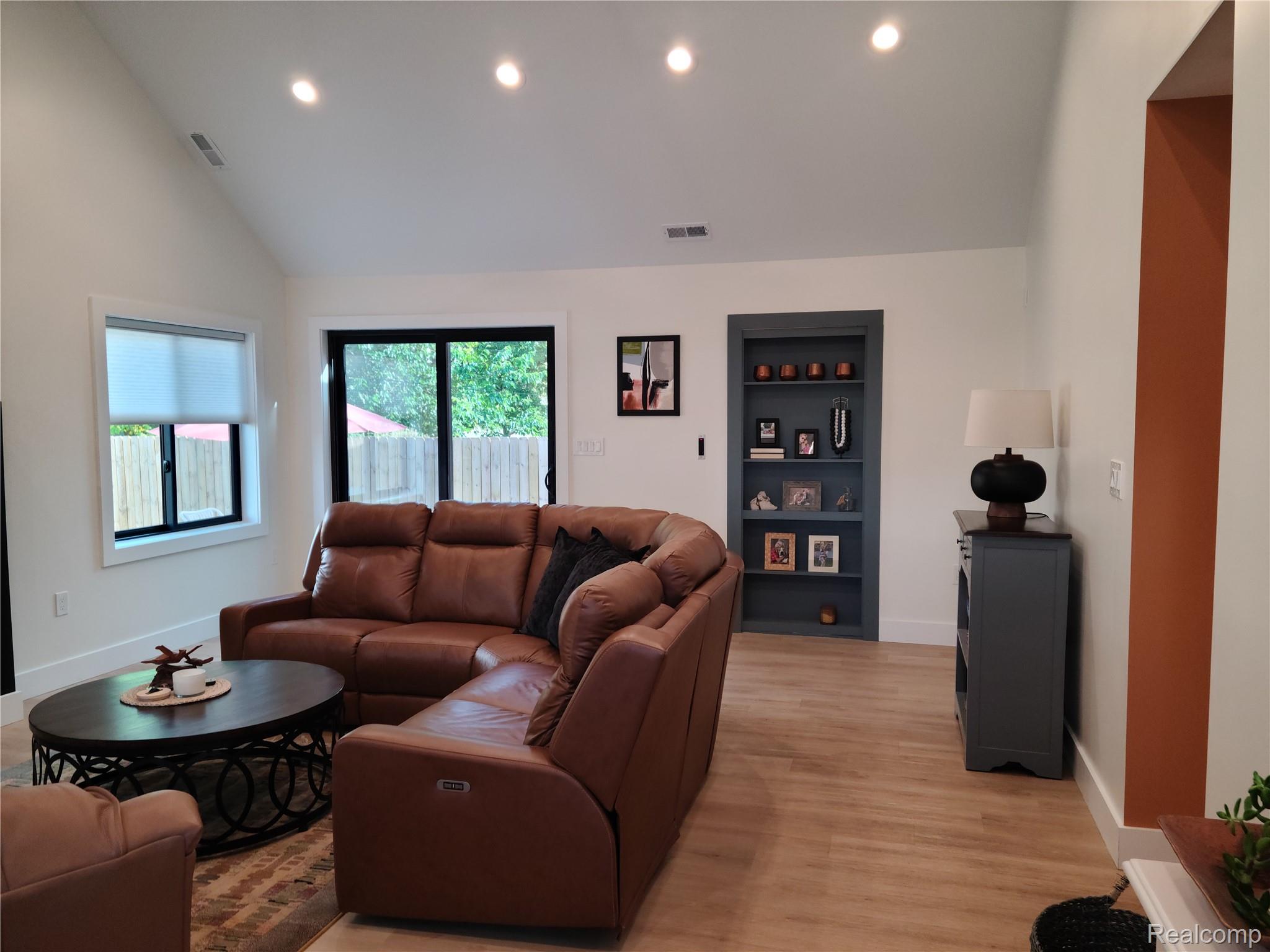 26514 Barrington Street Property Photo 42