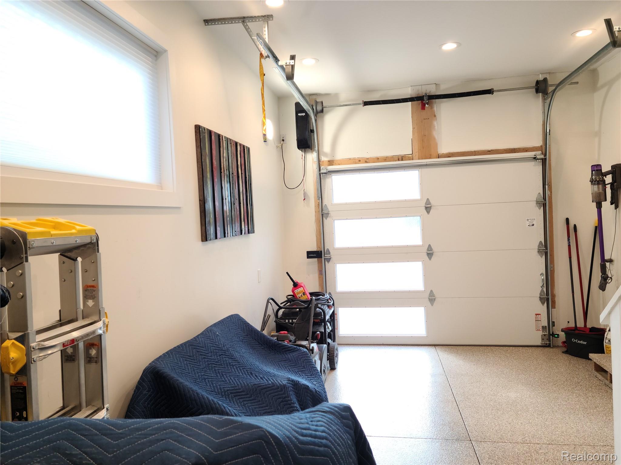 26514 Barrington Street Property Photo 55