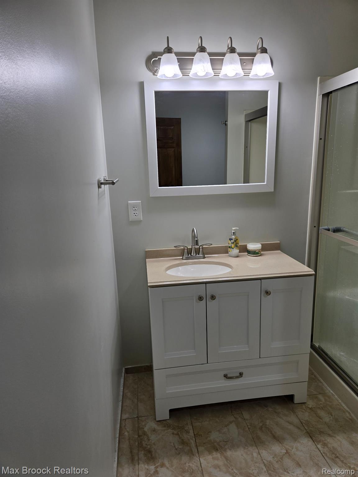 265 Huron Forest Drive Property Photo 6