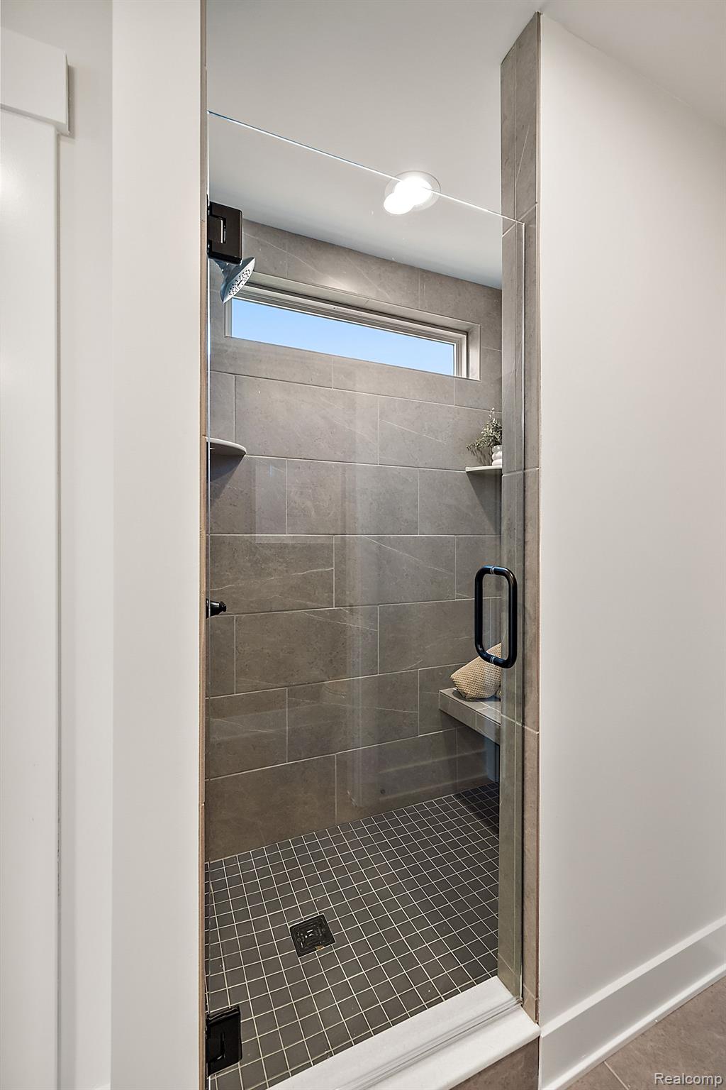 26726 Starters Way Property Photo 13