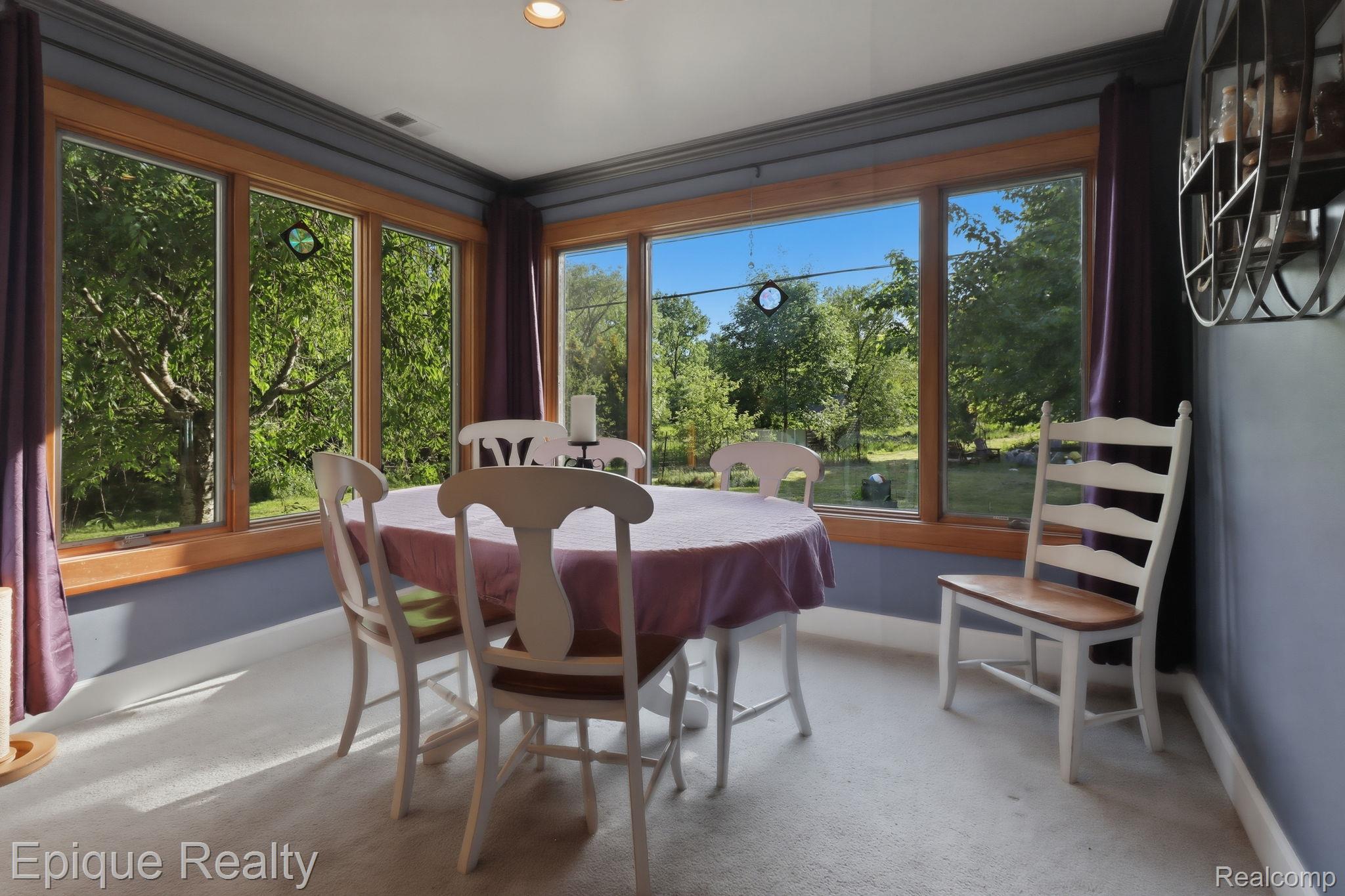 21085 Metroview Road Property Photo 19