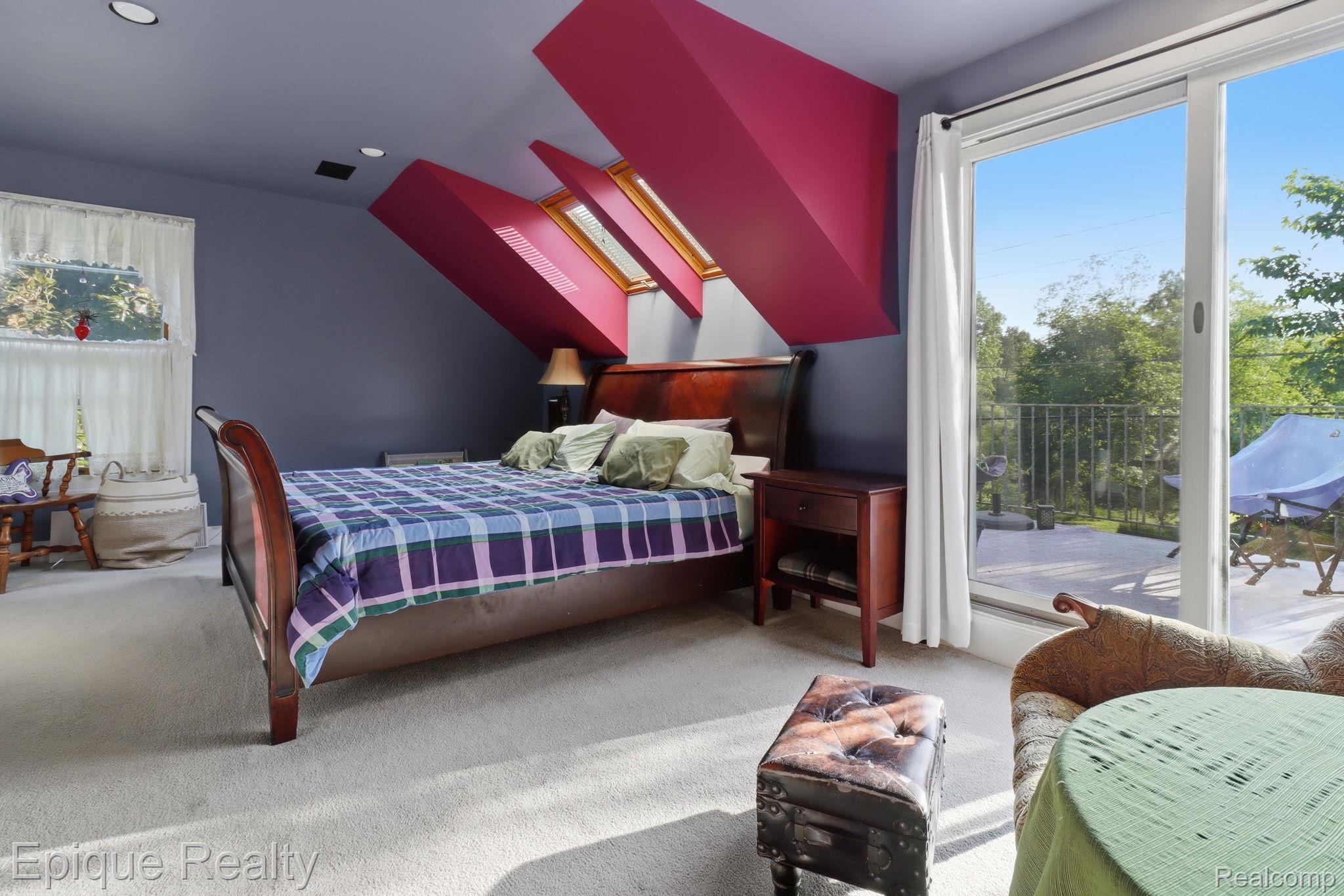 21085 Metroview Road Property Photo 23