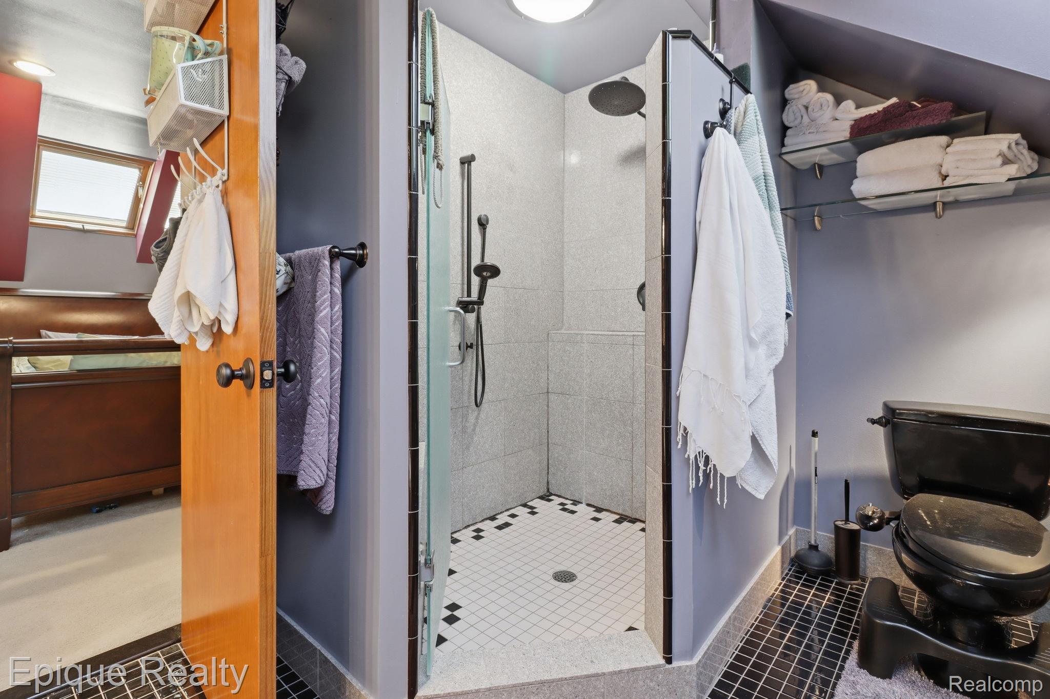 21085 Metroview Road Property Photo 27