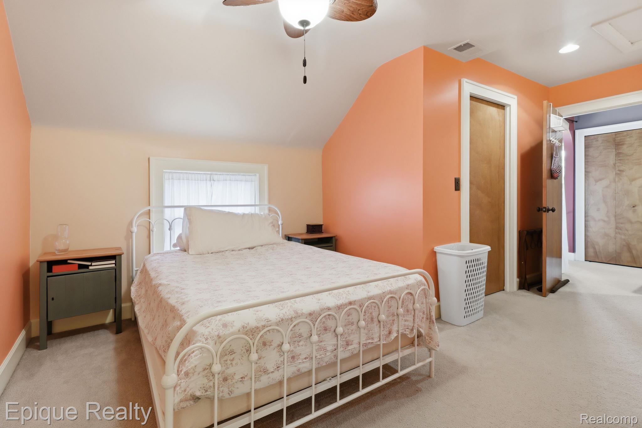 21085 Metroview Road Property Photo 34