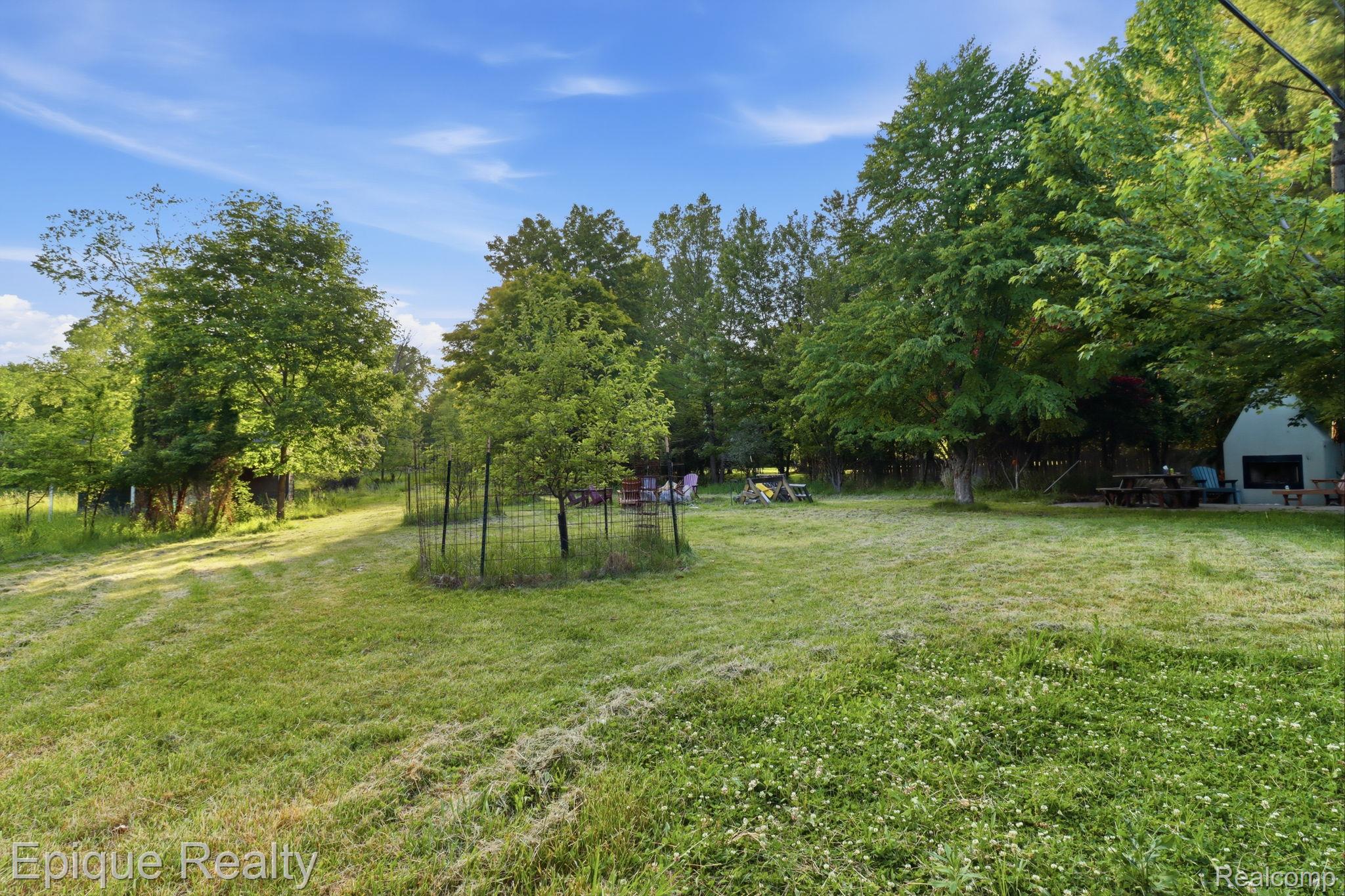 21085 Metroview Road Property Photo 37