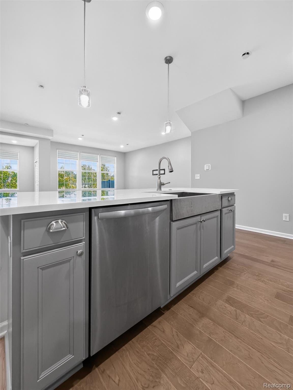 1673 Addison Circle Property Photo 13