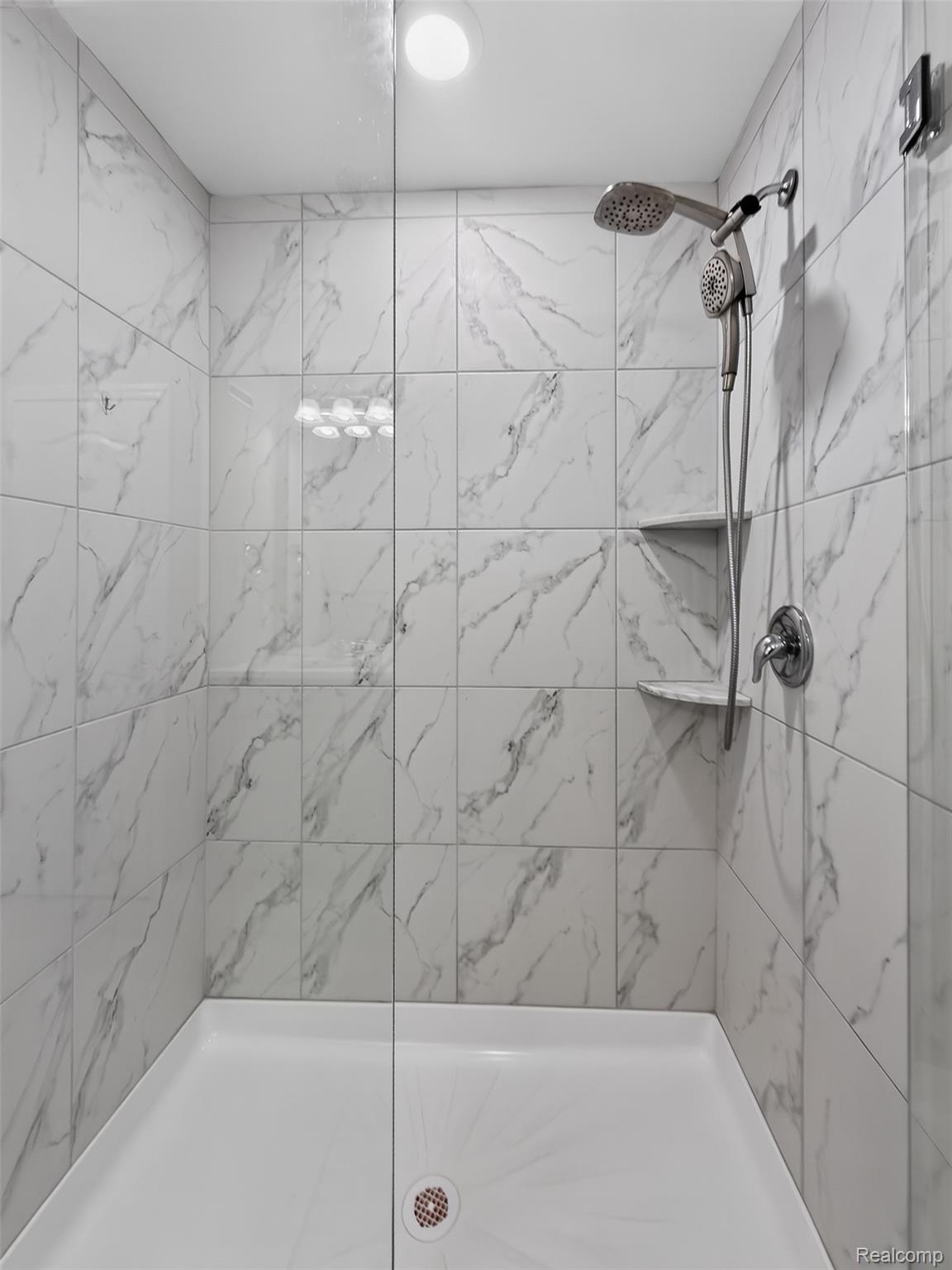1673 Addison Circle Property Photo 35