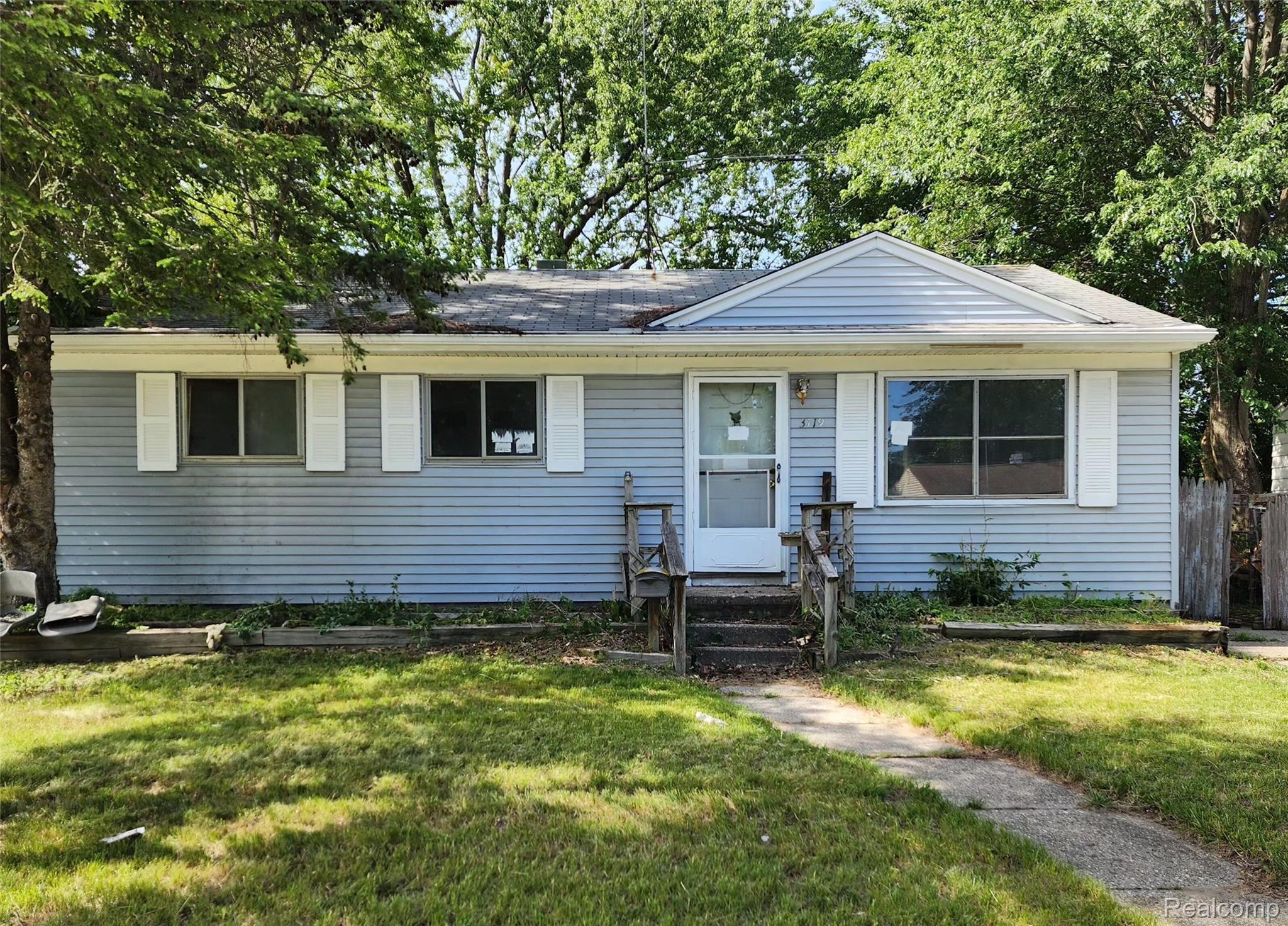 3719 Toepfer Road Property Photo 1