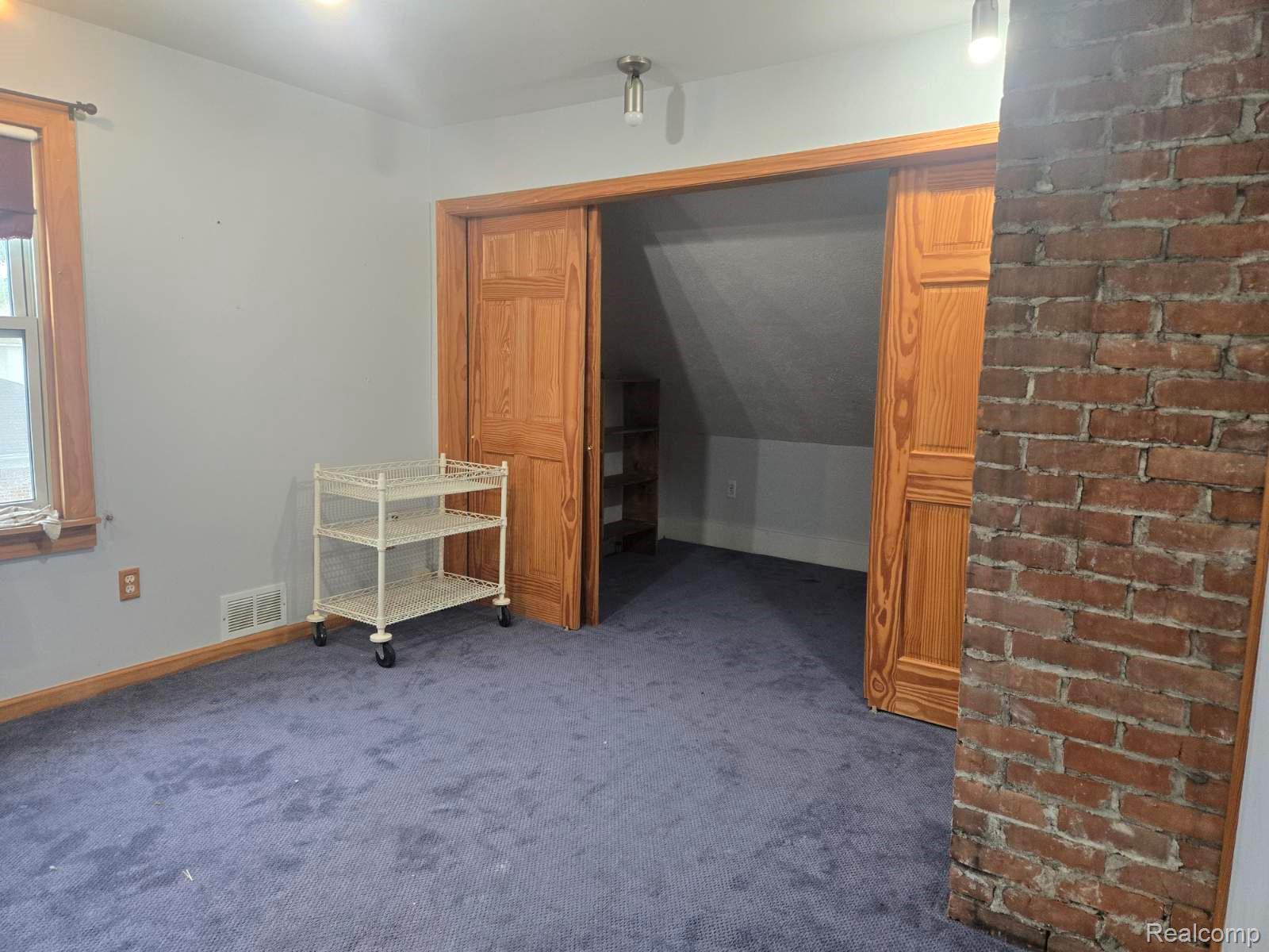 24306 Eureka Road Property Photo 18