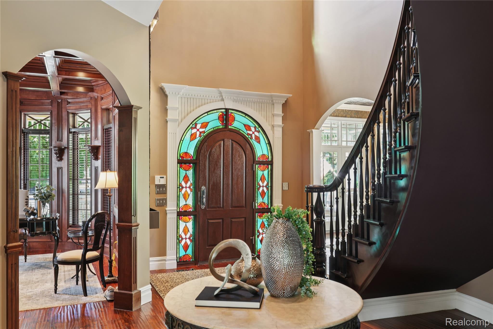 744 Thayer Boulevard Property Photo 6