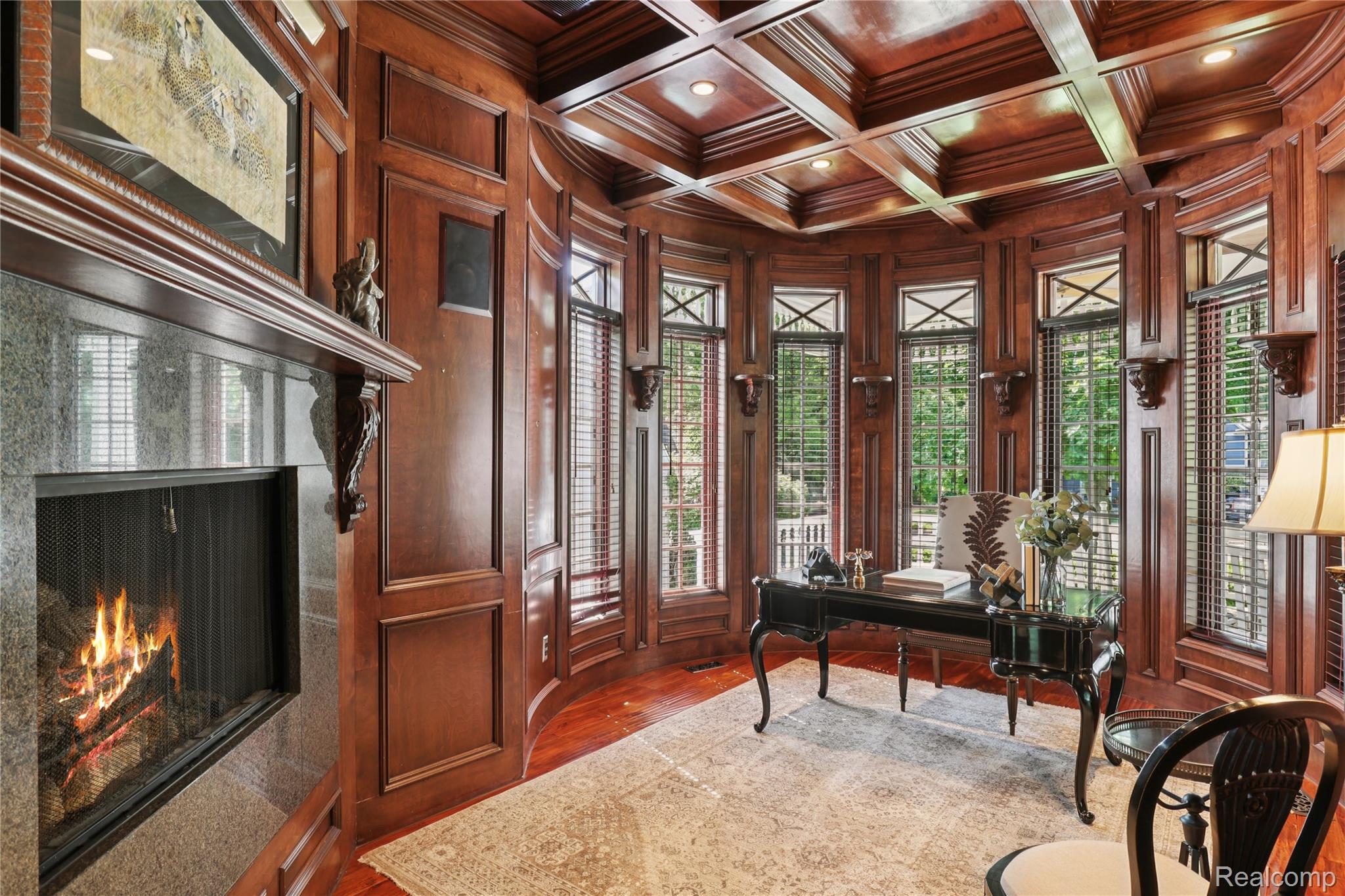 744 Thayer Boulevard Property Photo 10