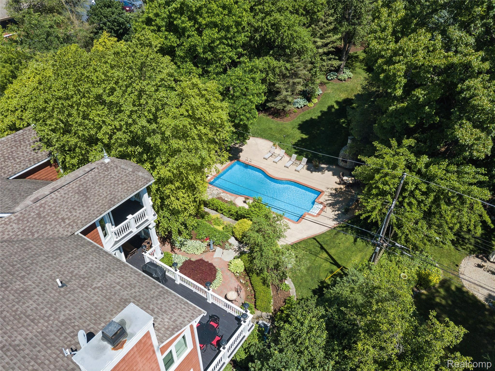 744 Thayer Boulevard Property Photo 77