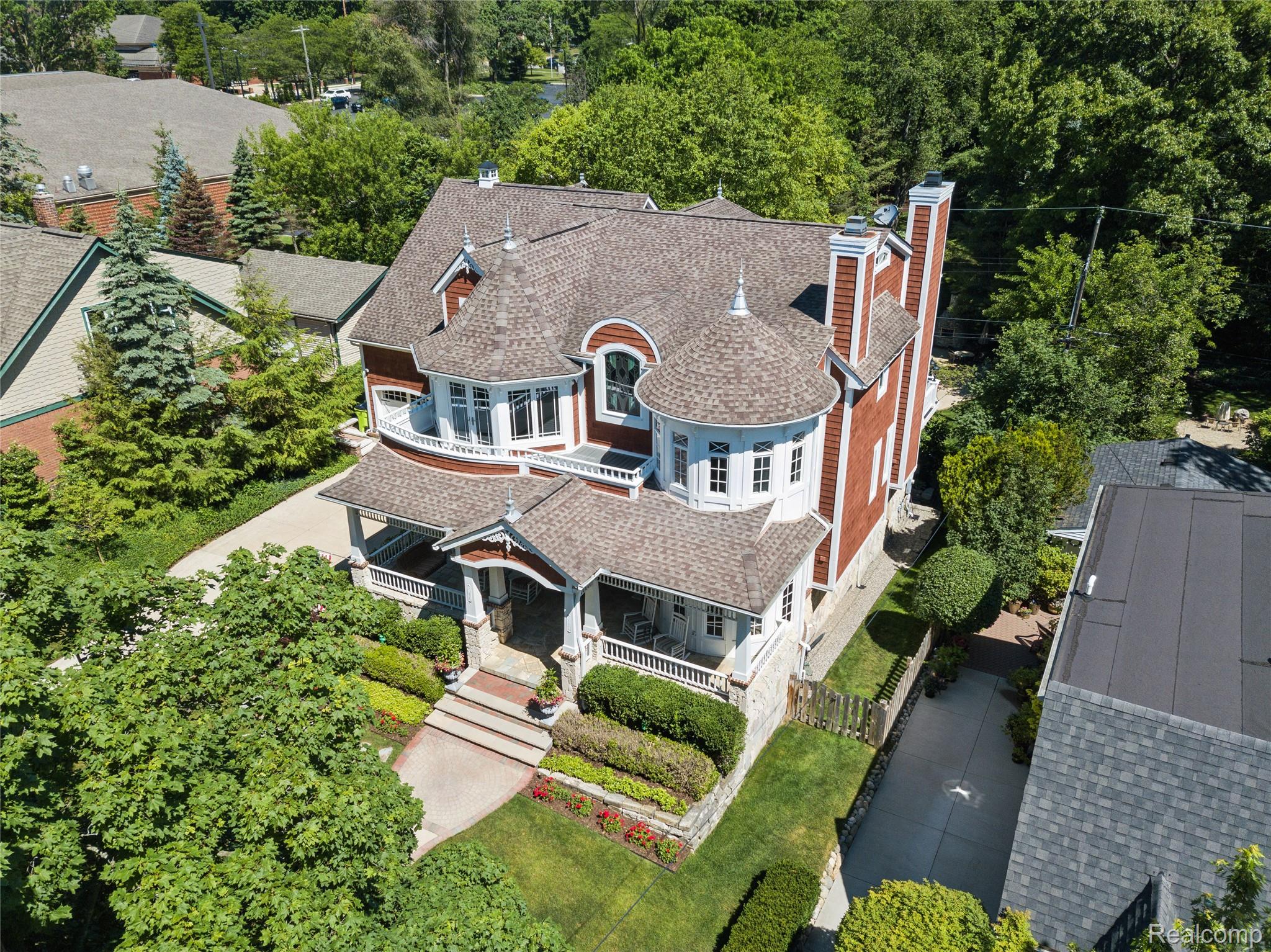 744 Thayer Boulevard Property Photo 82
