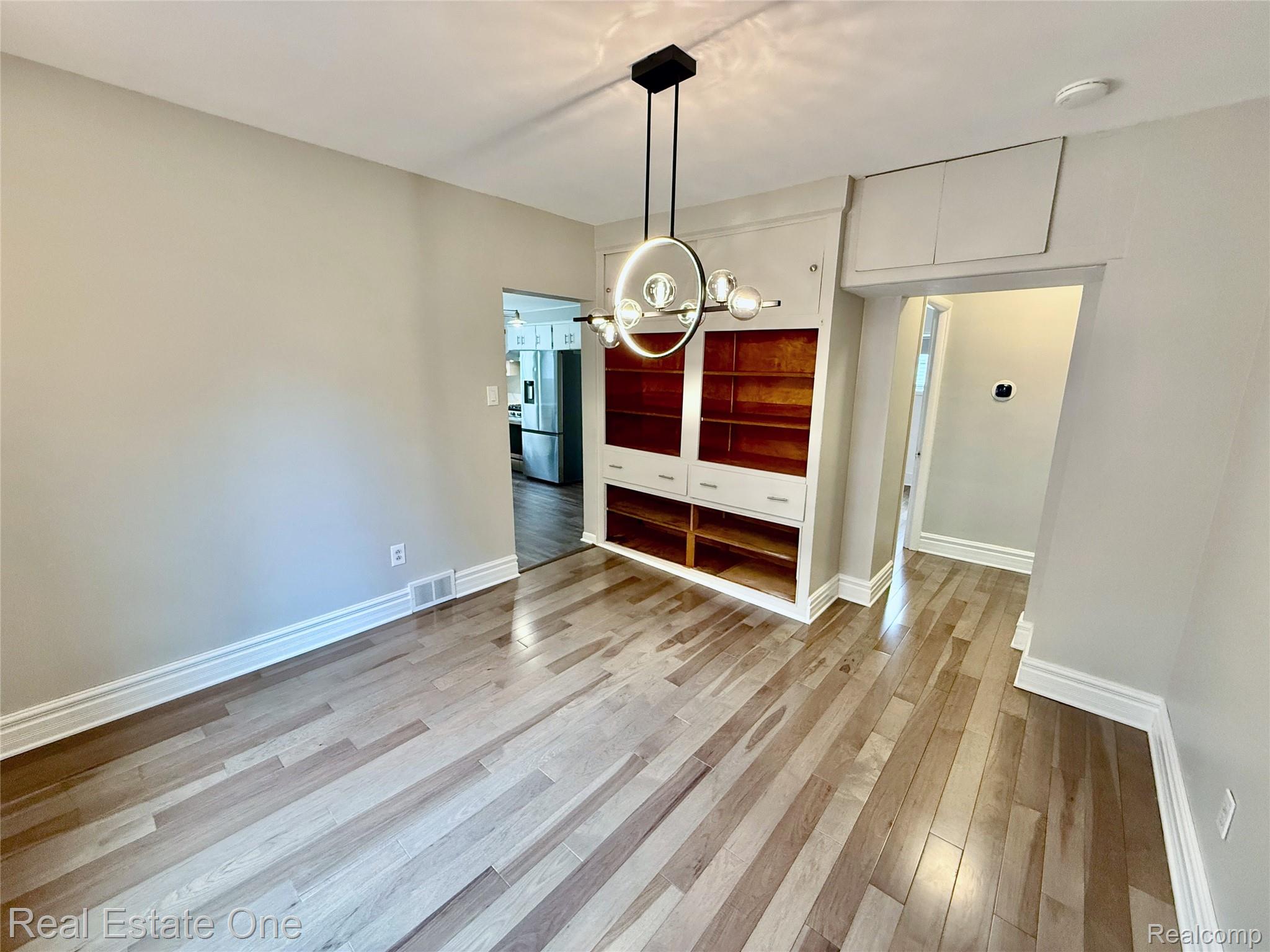 865 Grant Avenue Property Photo 13