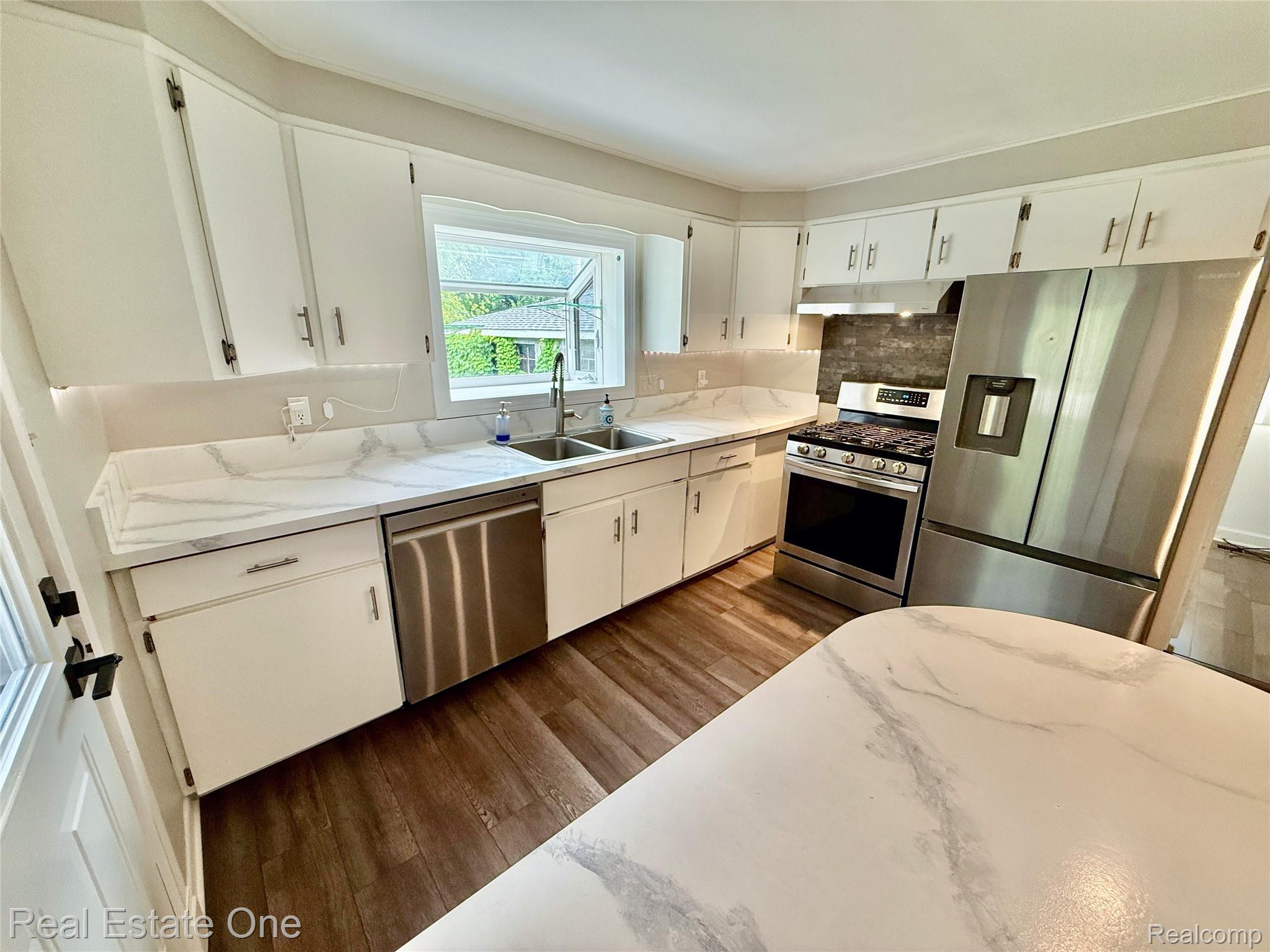 865 Grant Avenue Property Photo 19