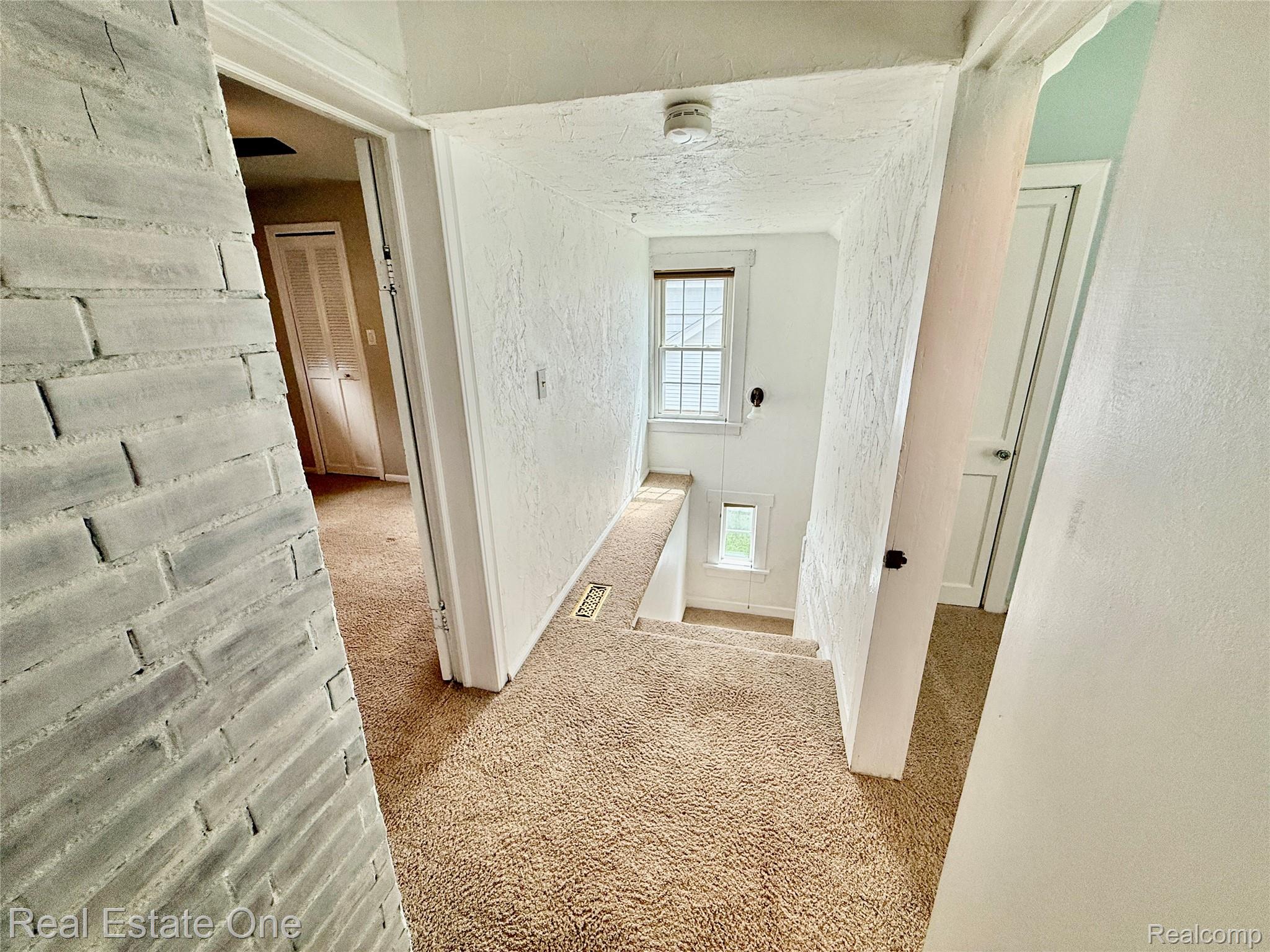 865 Grant Avenue Property Photo 35