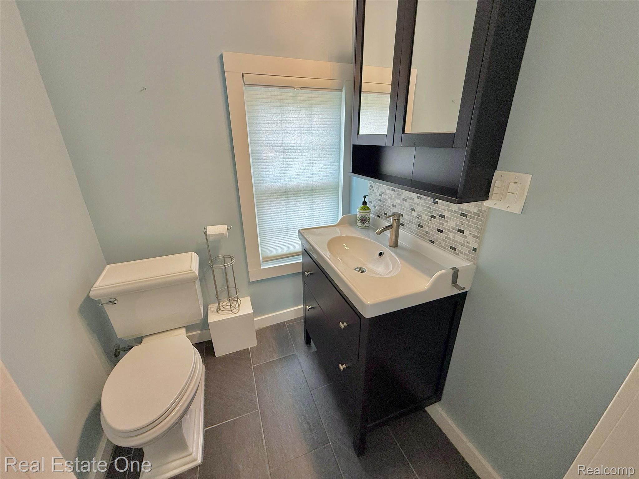 865 Grant Avenue Property Photo 36