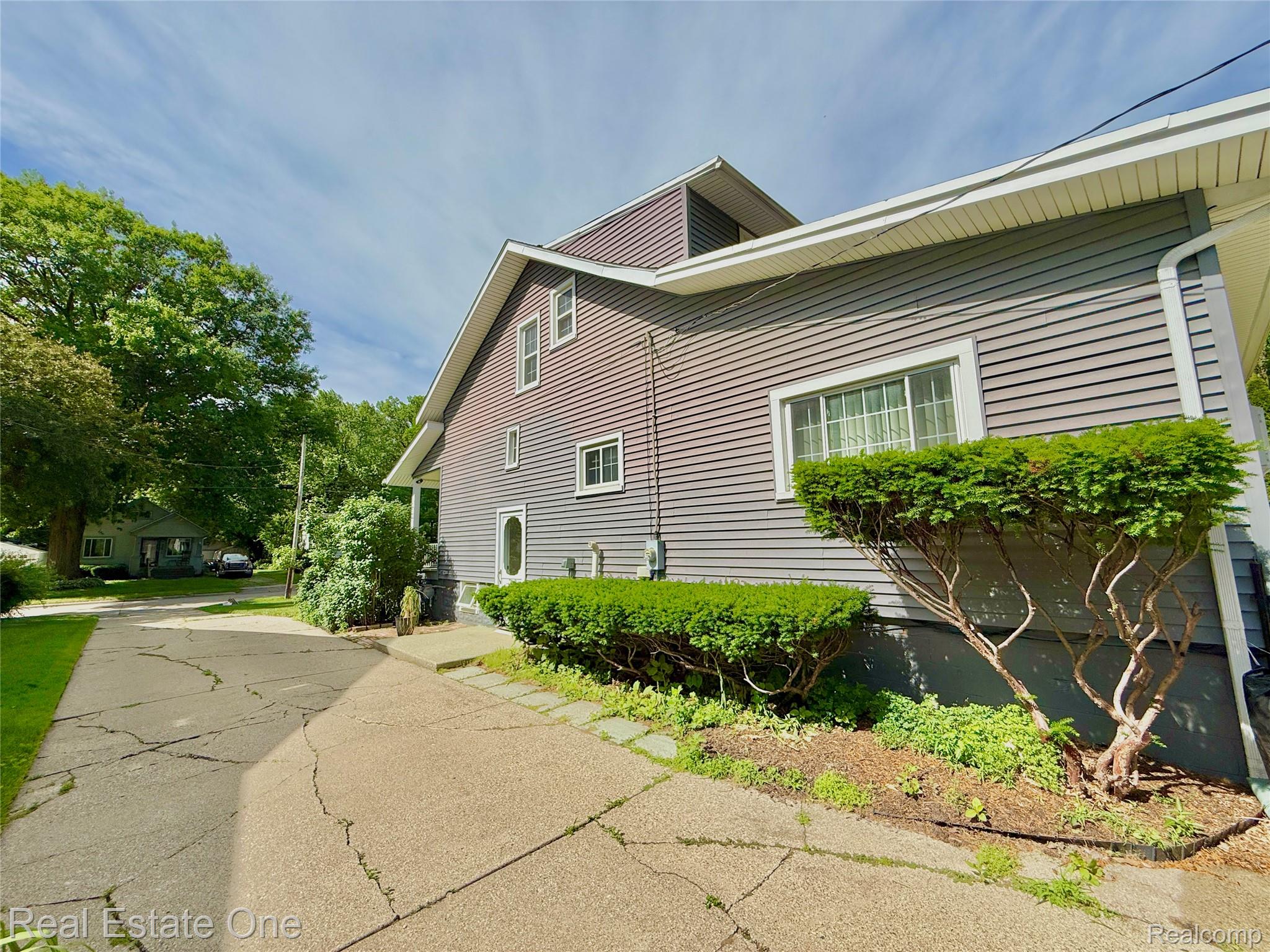 865 Grant Avenue Property Photo 52