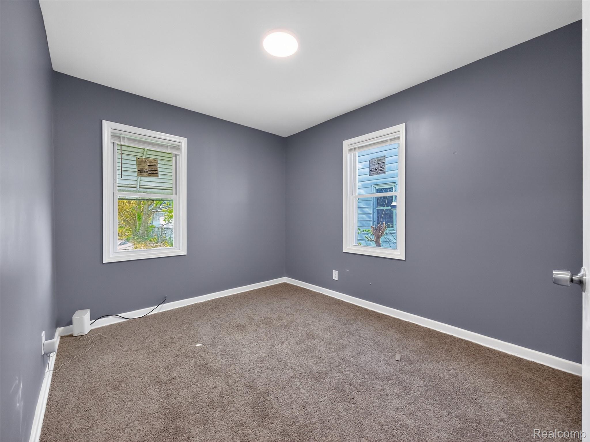 20553 Hamburg Street Property Photo 13