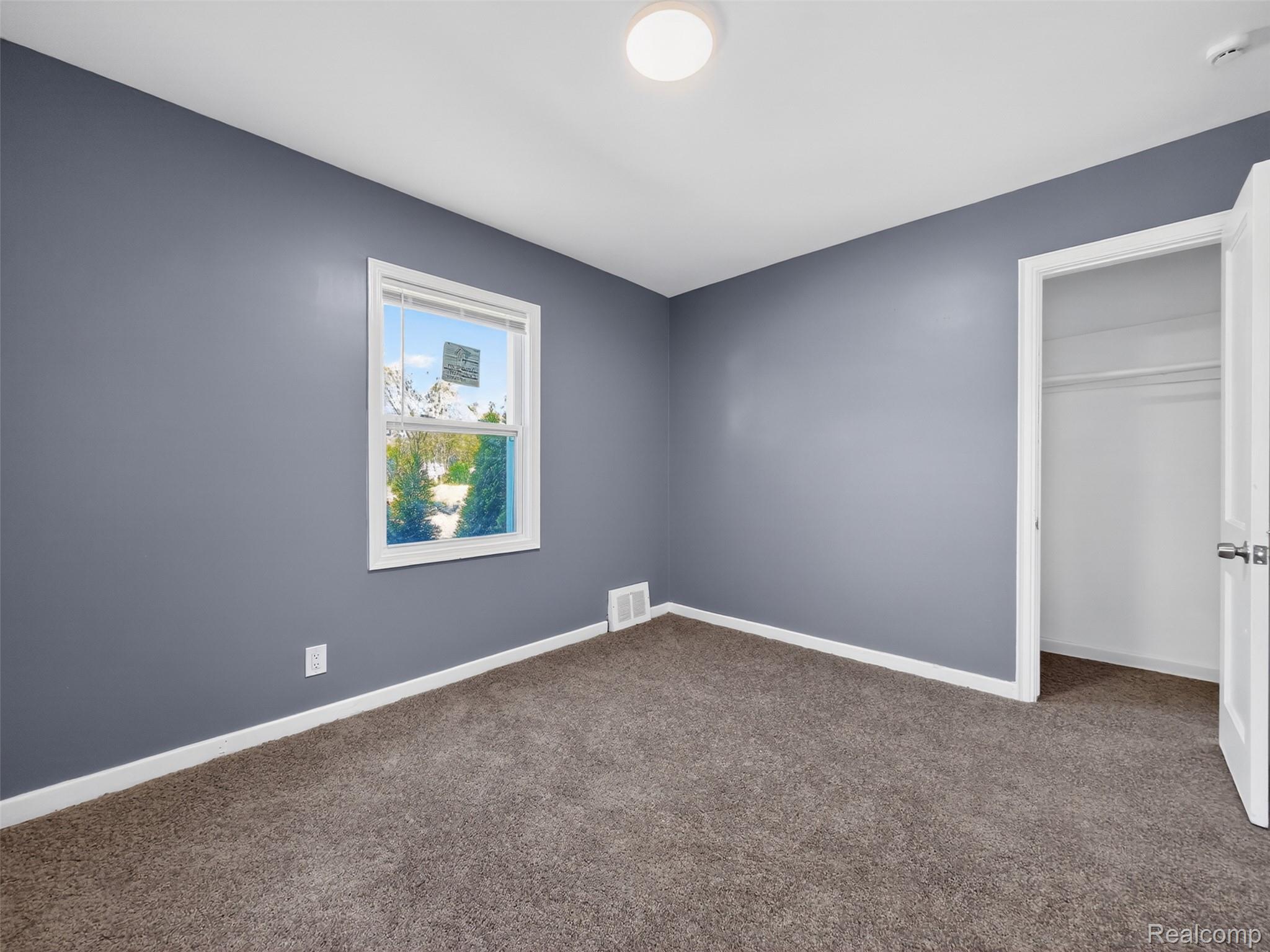 20553 Hamburg Street Property Photo 17