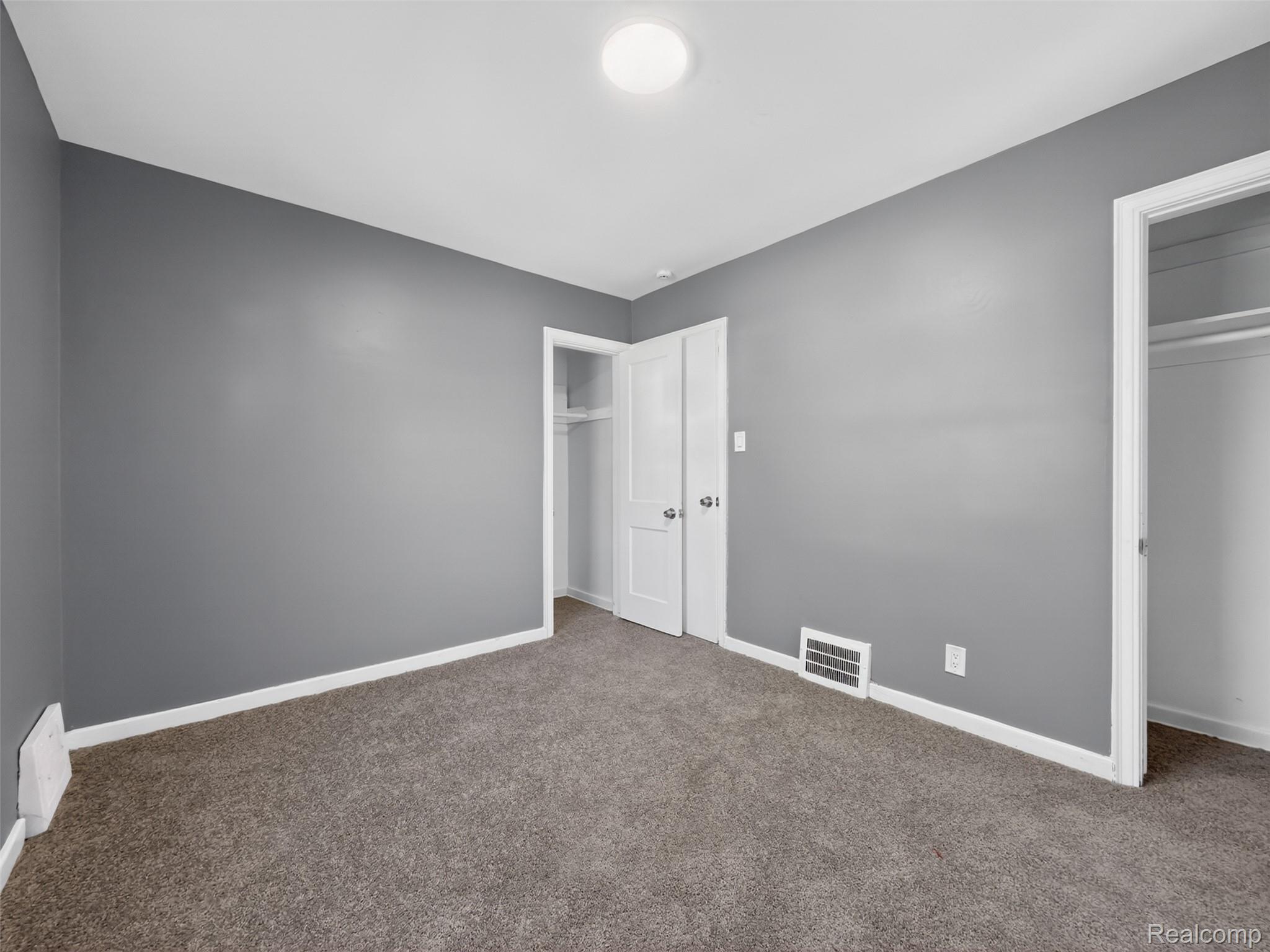 20553 Hamburg Street Property Photo 21