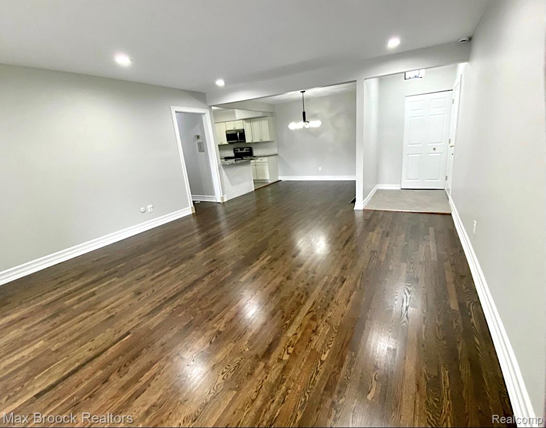 1111 N Old Woodward Avenue 1 Property Photo 6