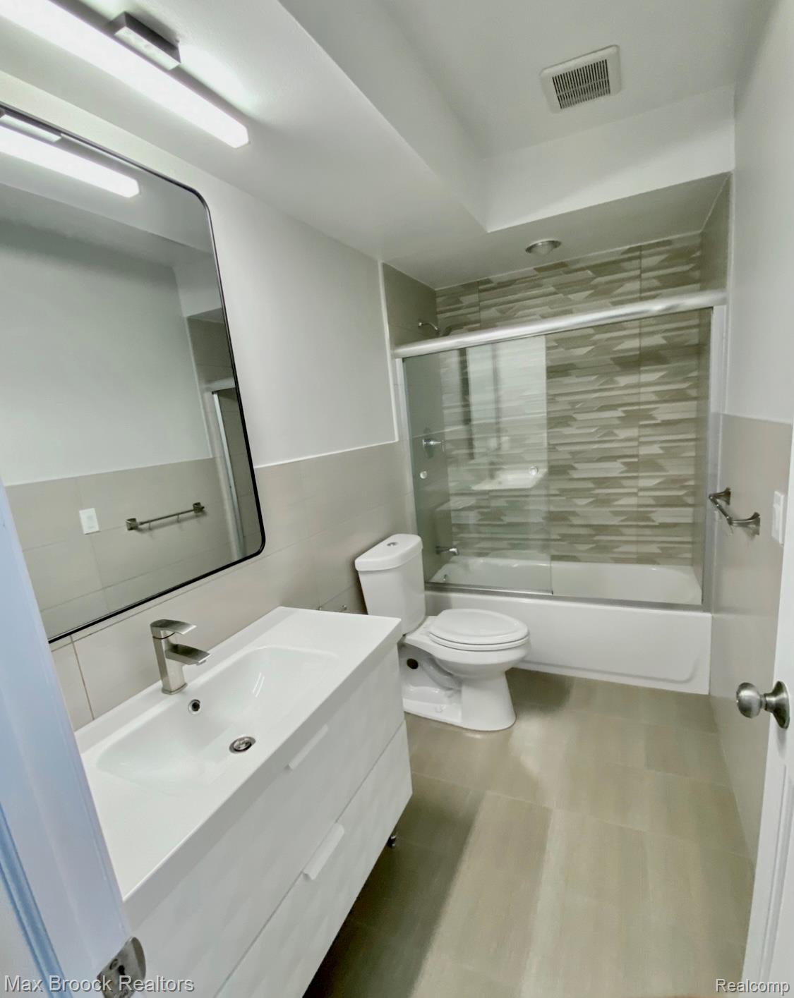 1111 N Old Woodward Avenue 1 Property Photo 18