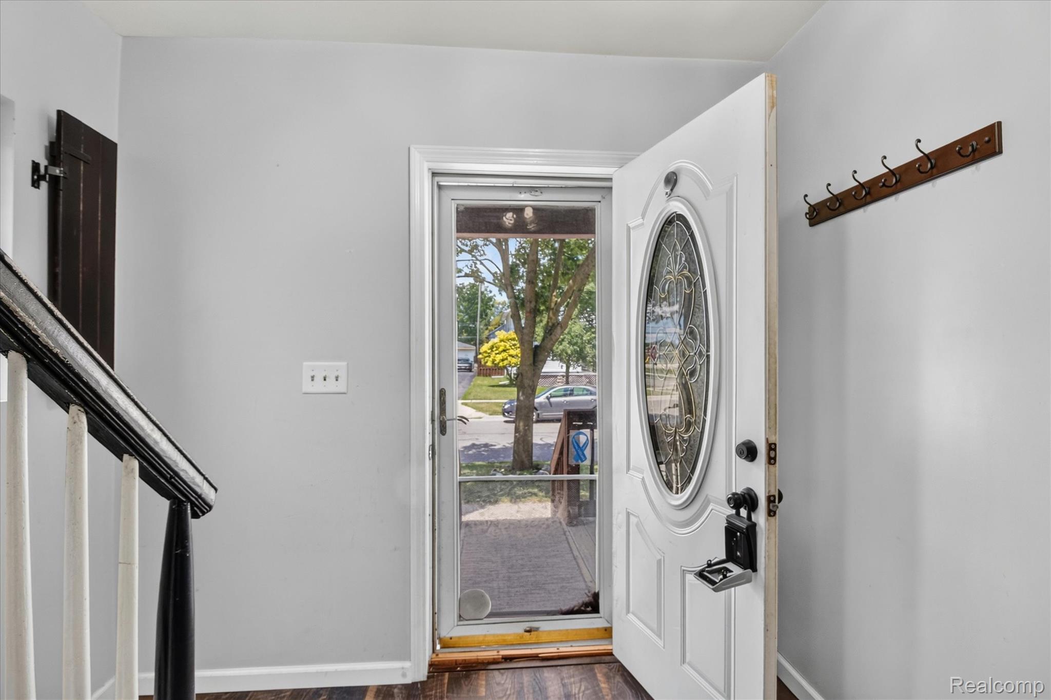 731 Union Street Property Photo 7