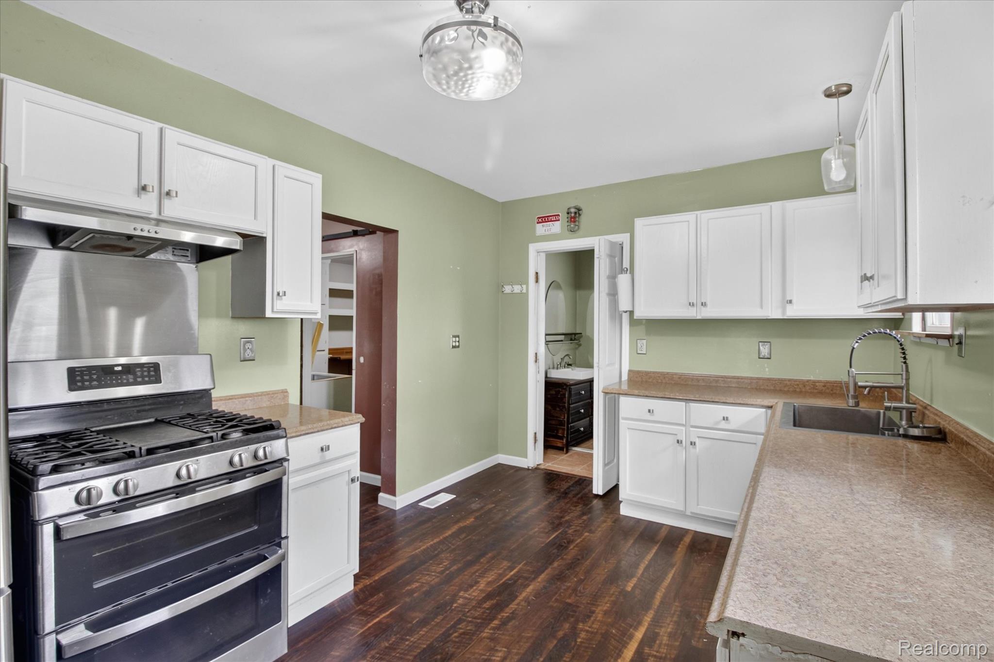 731 Union Street Property Photo 14