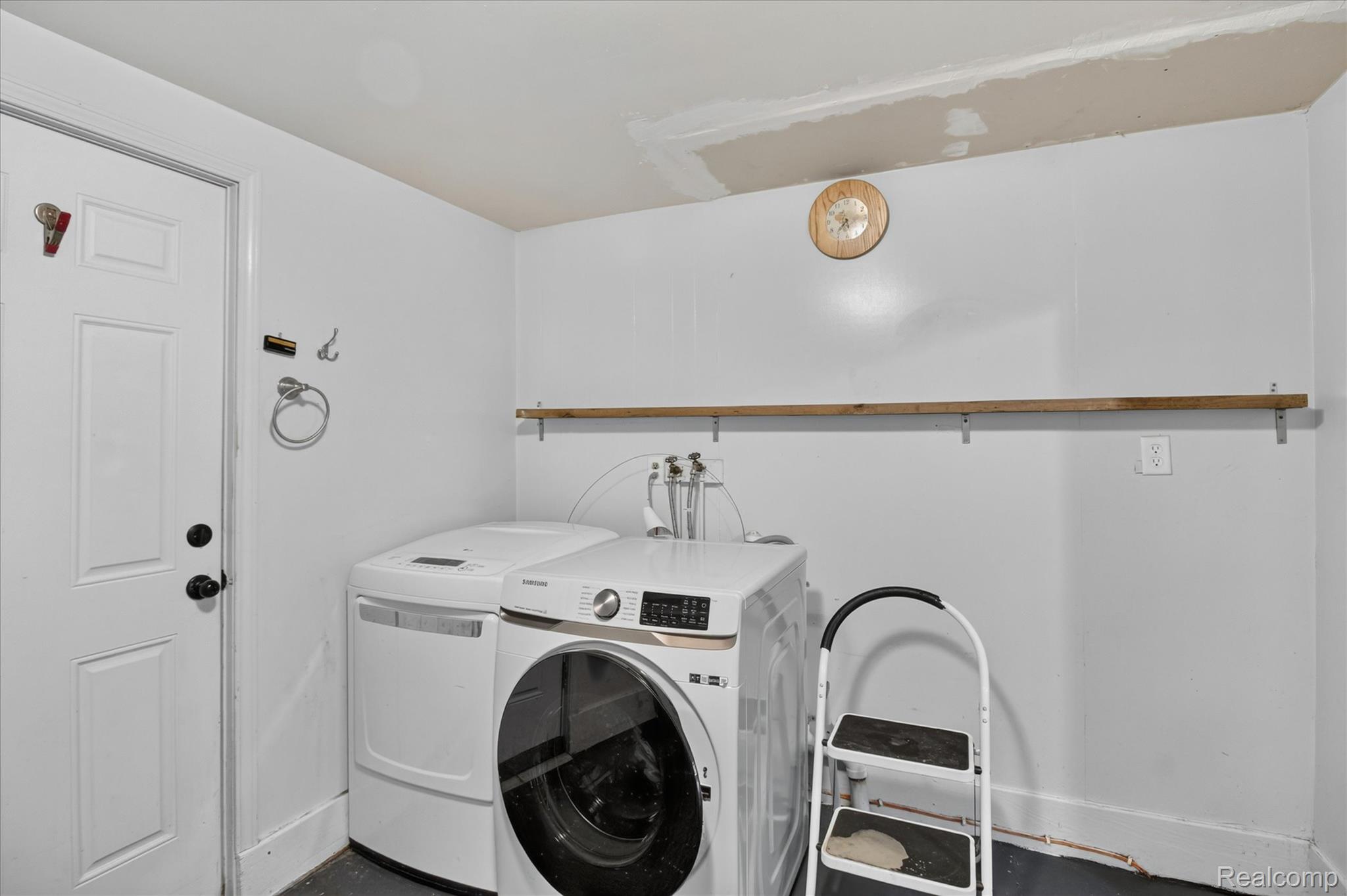 731 Union Street Property Photo 22