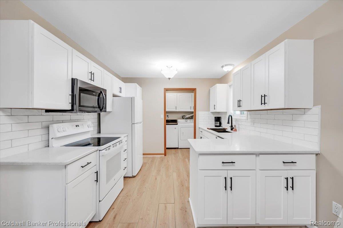 470 Oak Grove Drive Property Photo 15